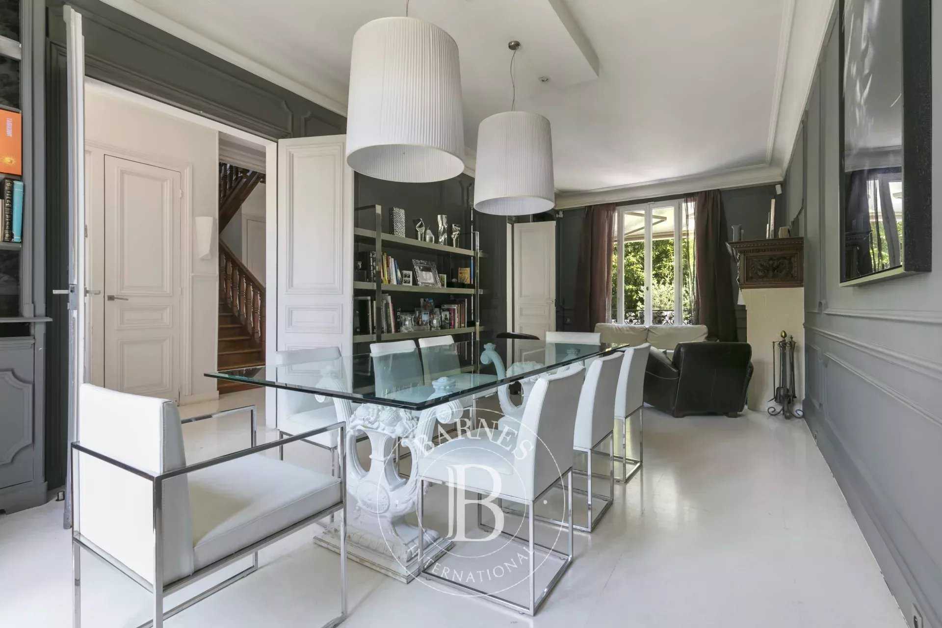 Saint-Cloud  - Palacete 10 Cuartos 6 Habitaciones