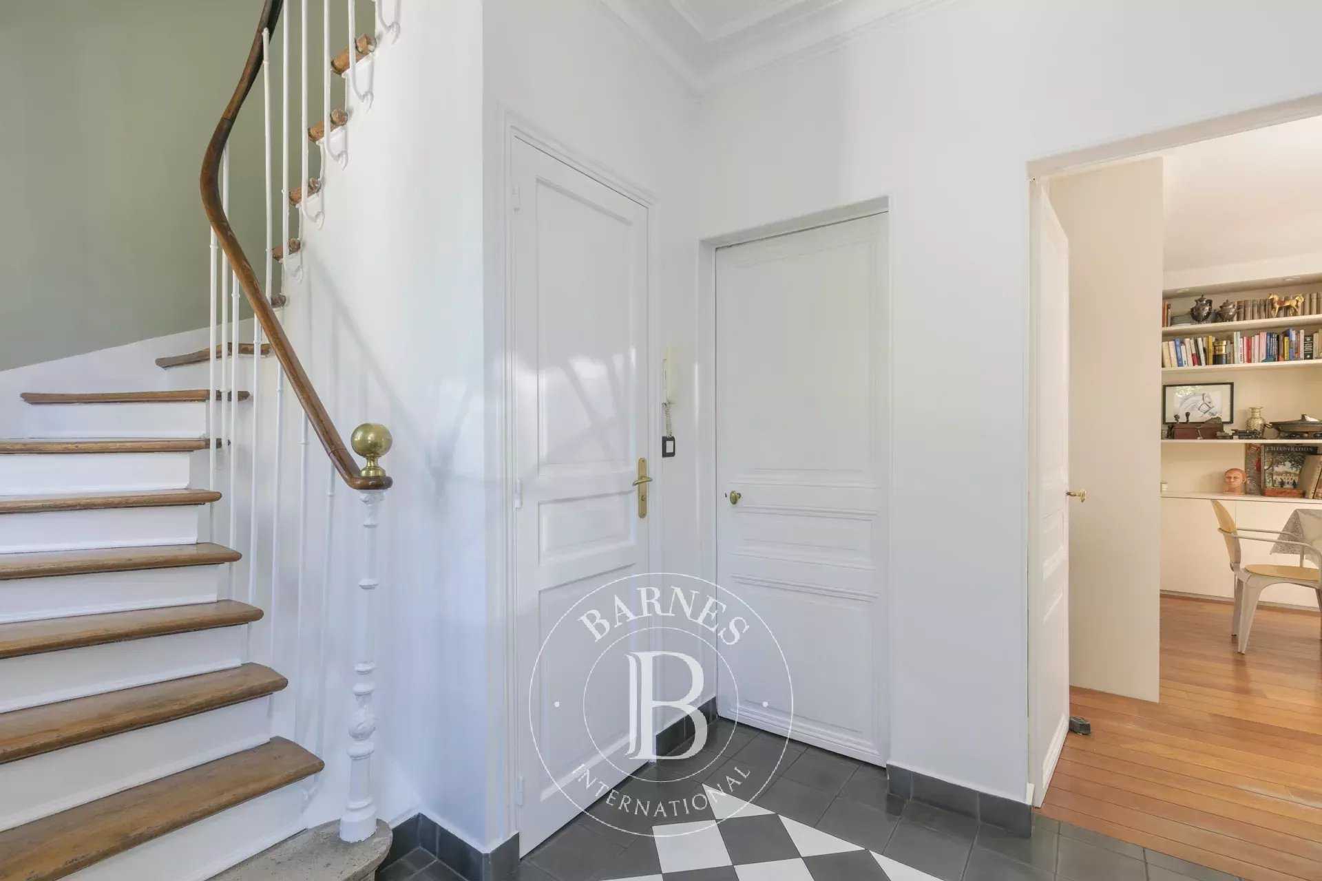 Asnières-sur-Seine  - House 4 Bedrooms