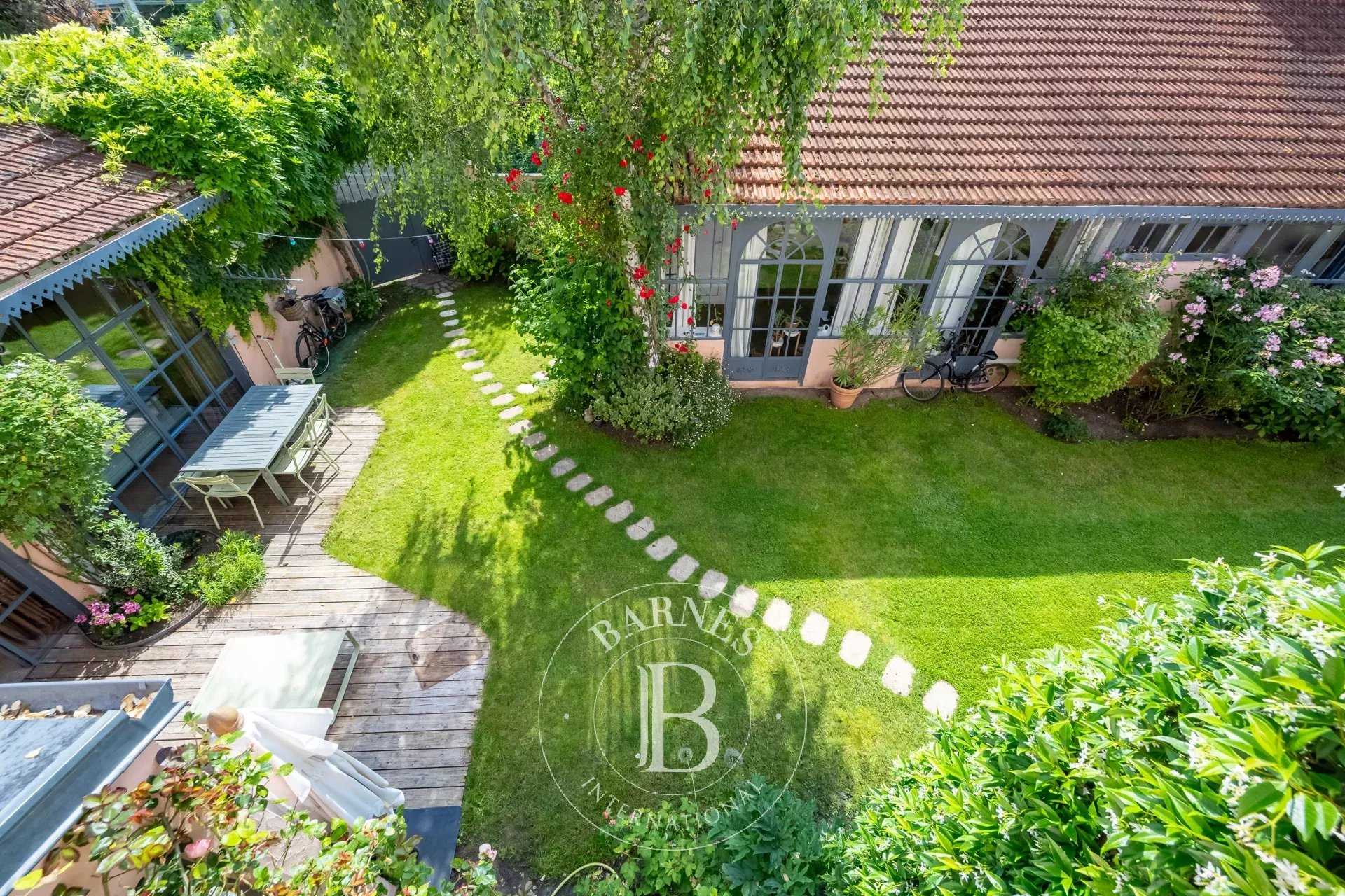 Colombes  - House 6 Bedrooms