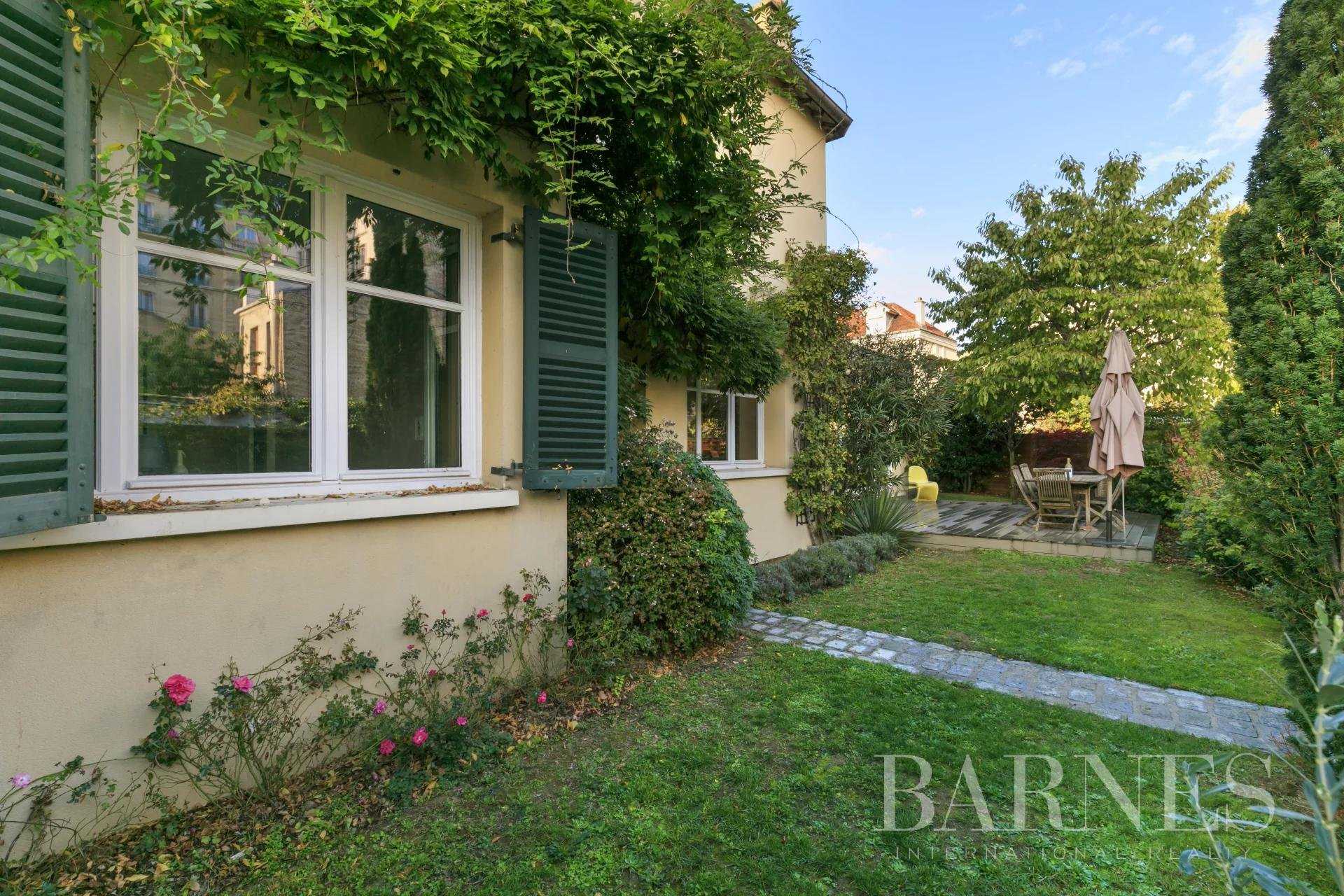 Asnières-sur-Seine  - Maison 6 Pièces 4 Chambres