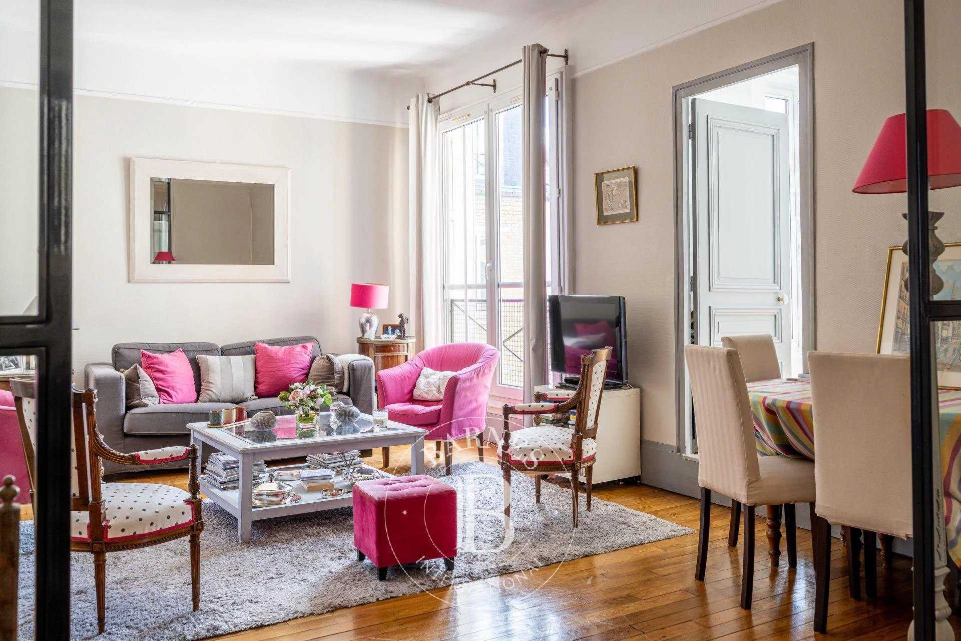 Asnières-sur-Seine  - Apartment 3 Bedrooms