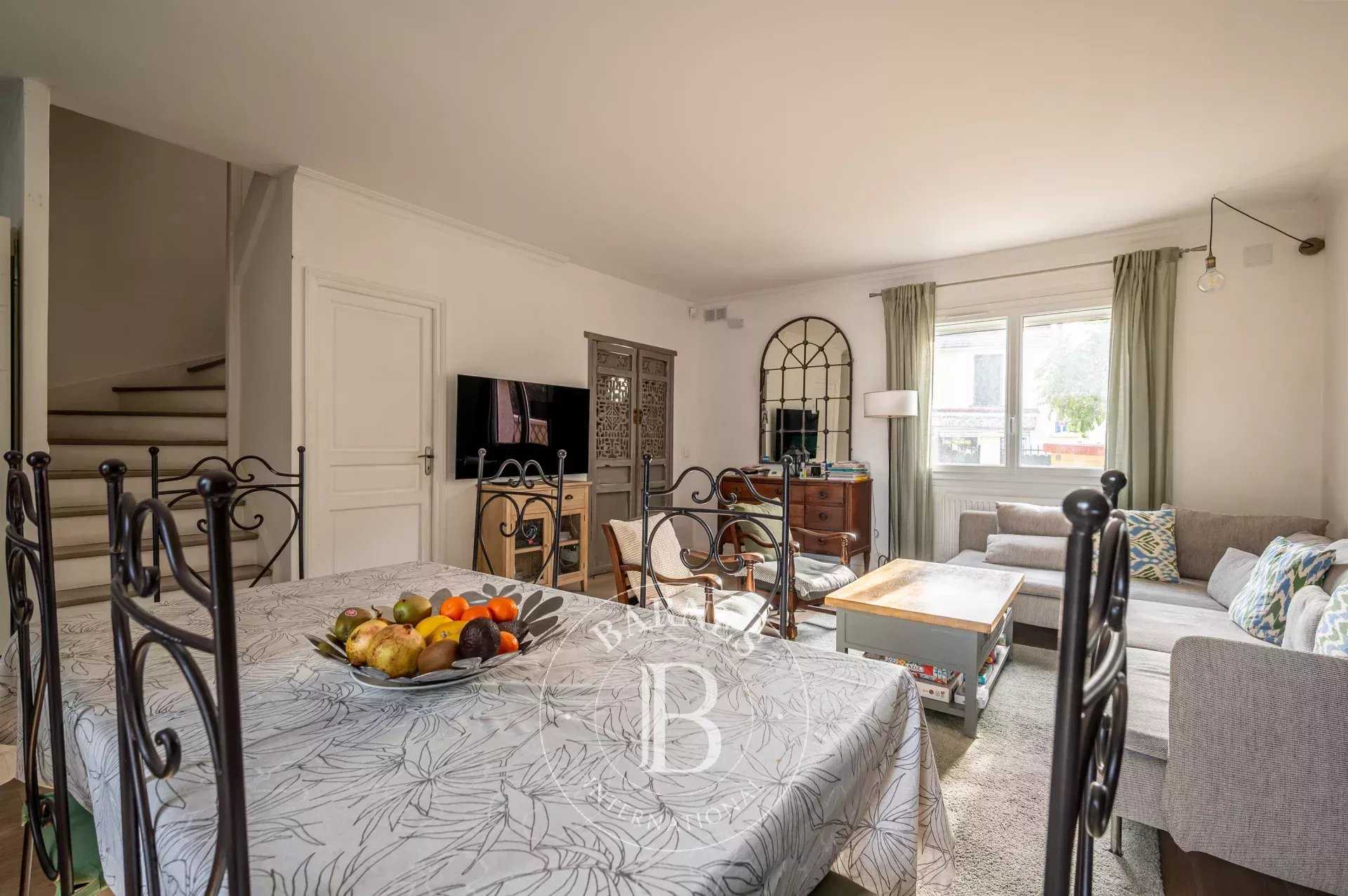 Colombes  - House 4 Bedrooms