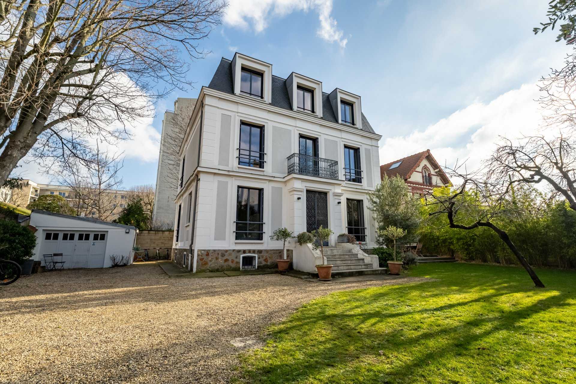 Bois-Colombes  - House 7 Bedrooms