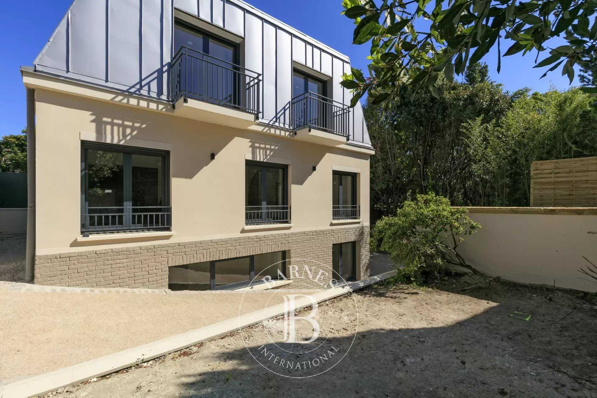 Suresnes  - Casa 