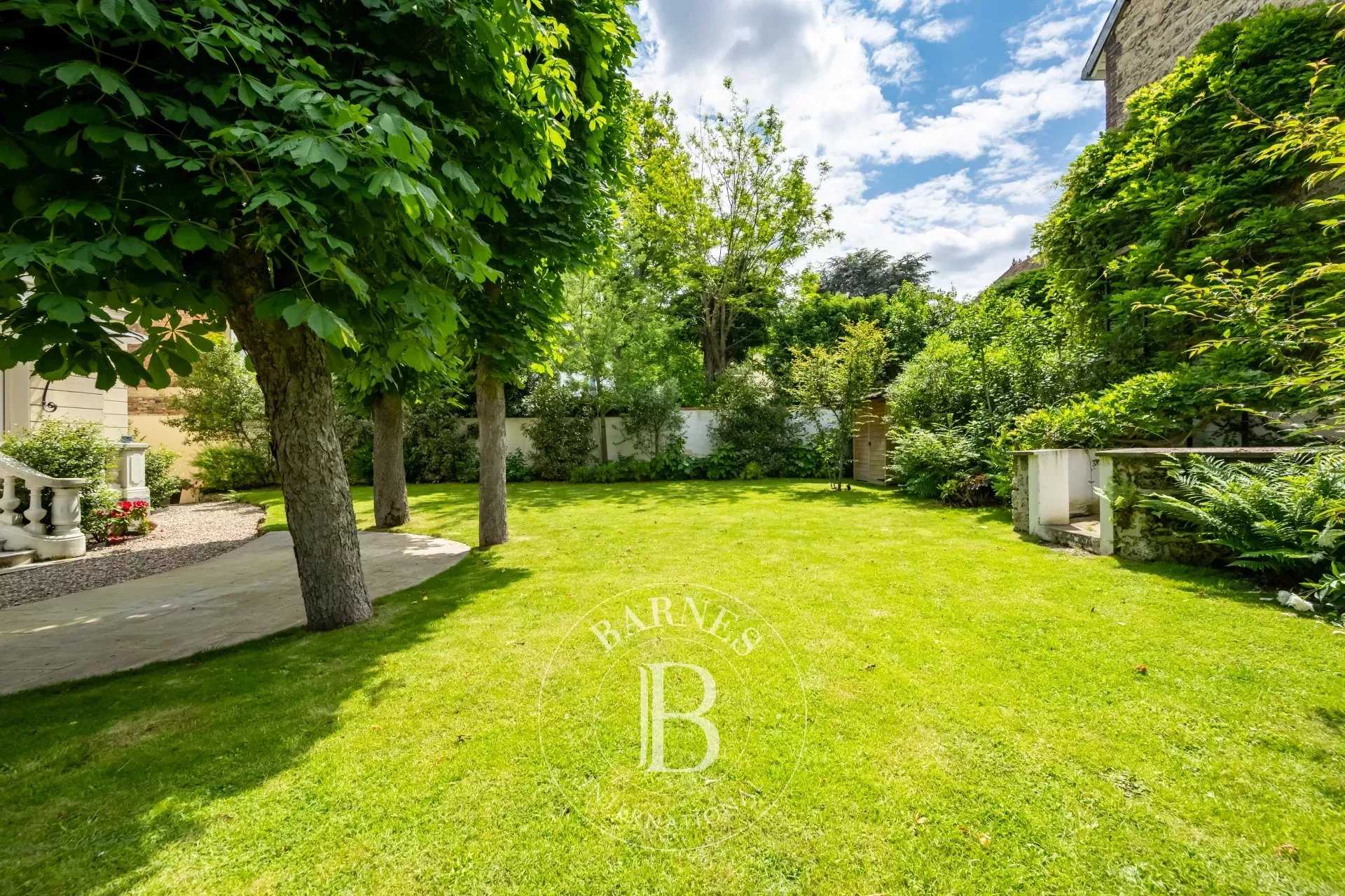 Asnières-sur-Seine  - Mansion 6 Bedrooms