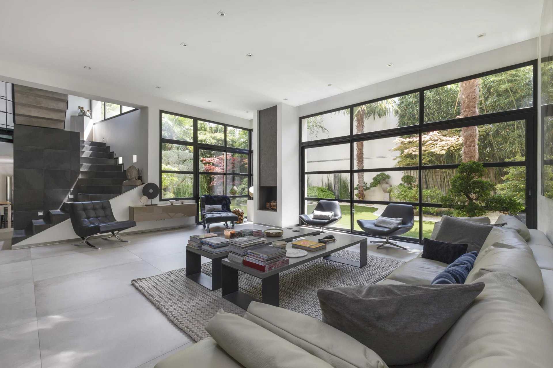 Suresnes  - House 3 Bedrooms