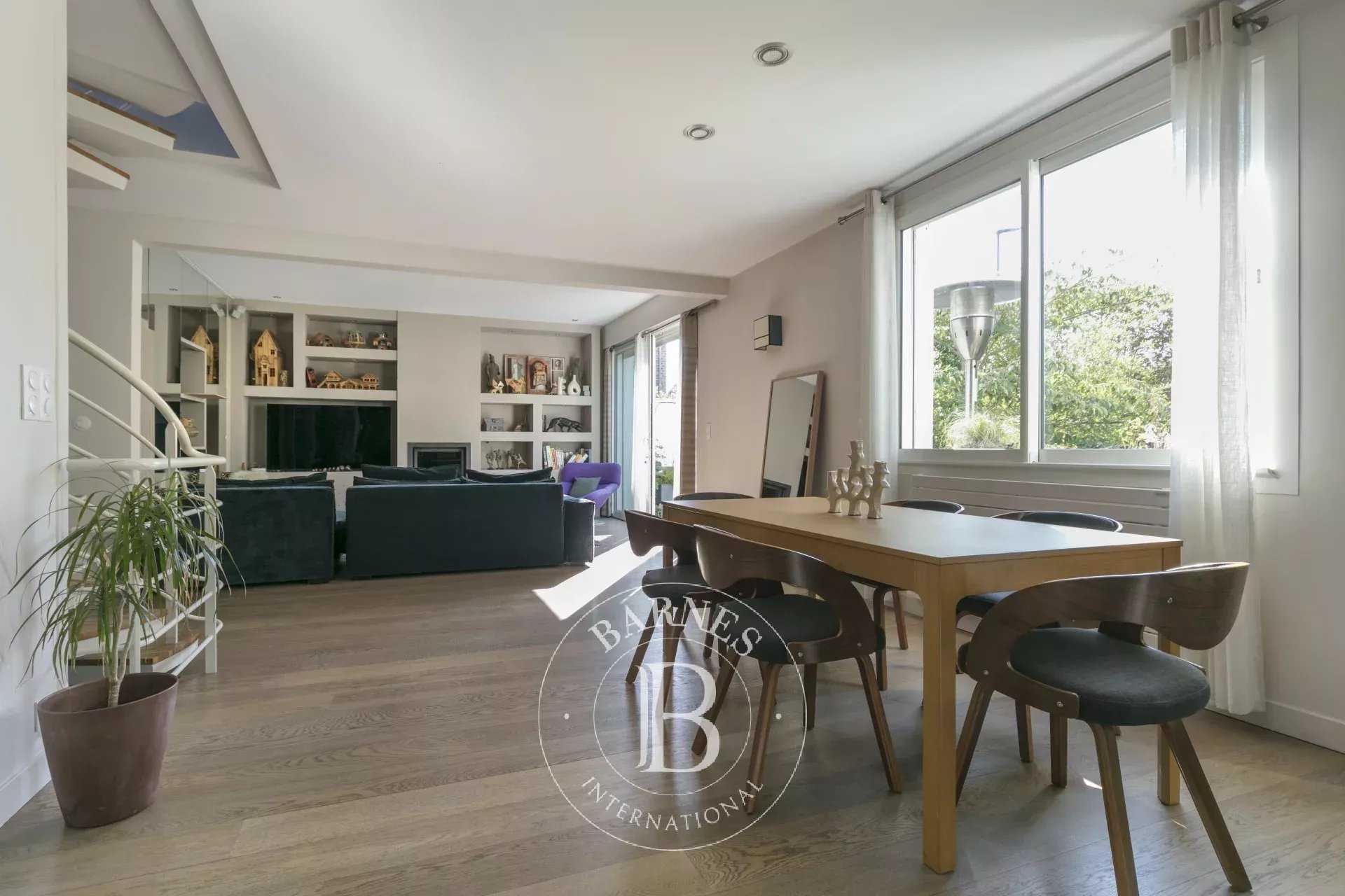 Suresnes  - Casa 7 Cuartos 5 Habitaciones