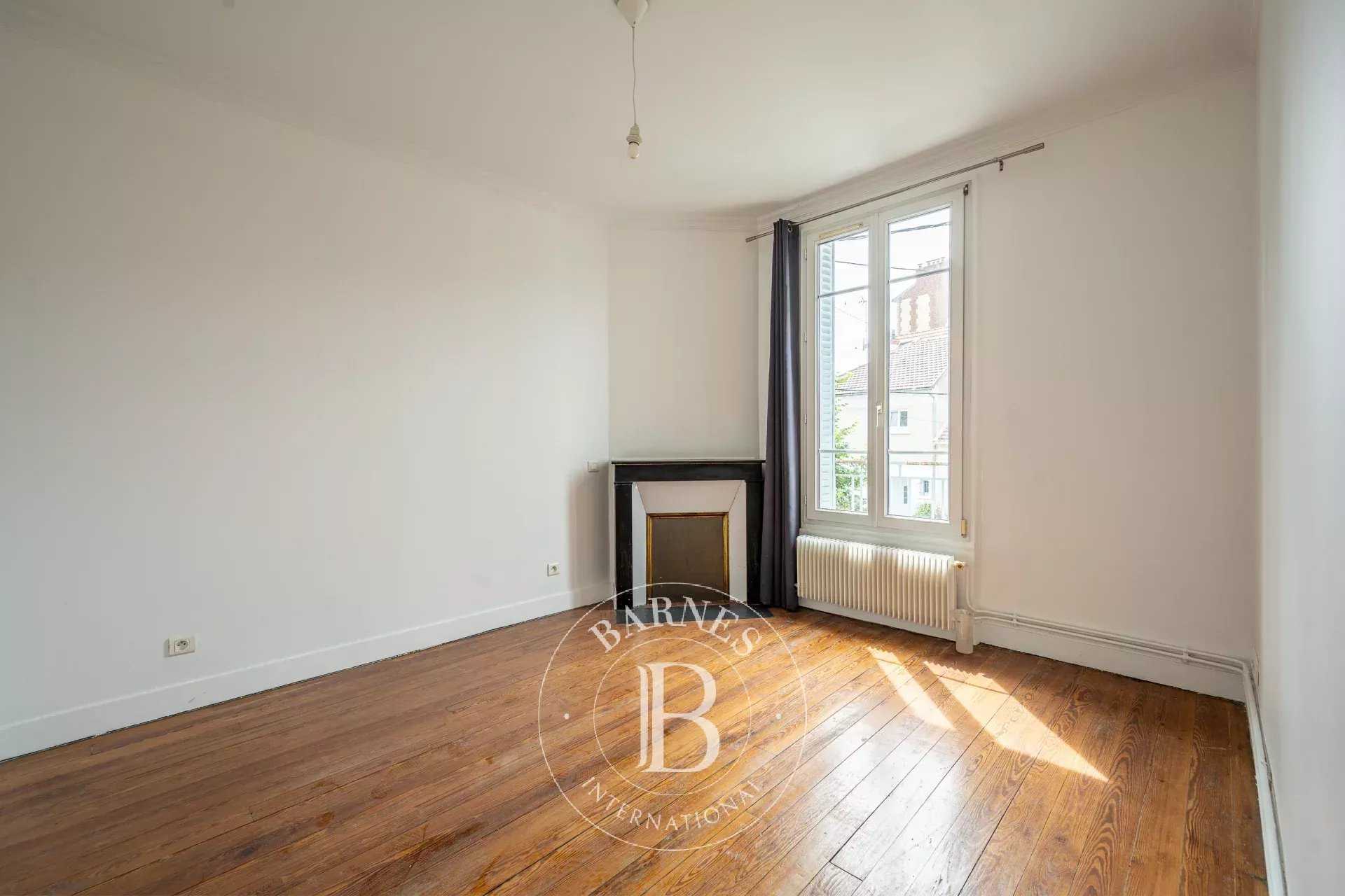 Colombes  - House 4 Bedrooms