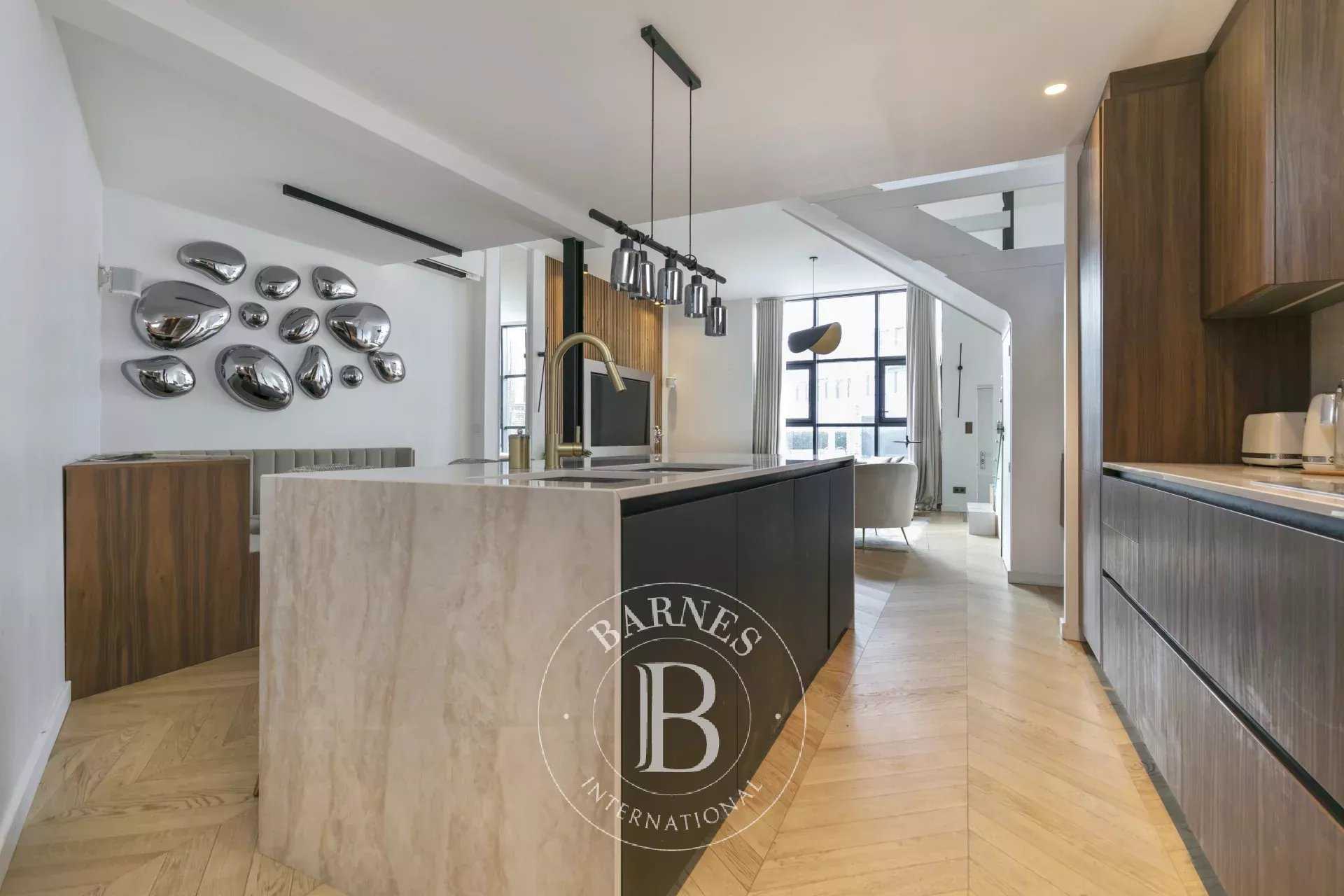 Courbevoie  - House 3 Bedrooms