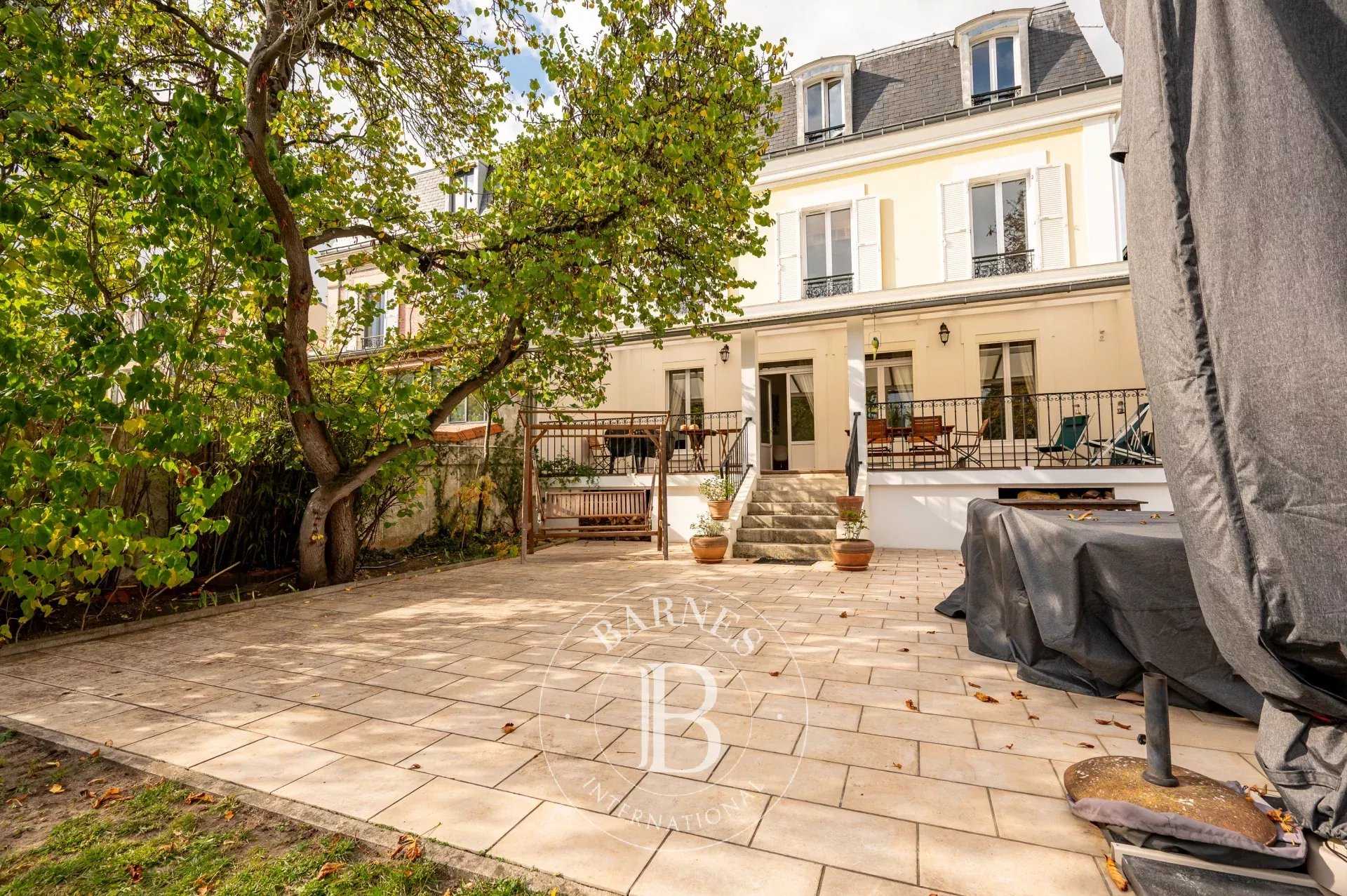 Nanterre  - Casa 8 Cuartos 5 Habitaciones