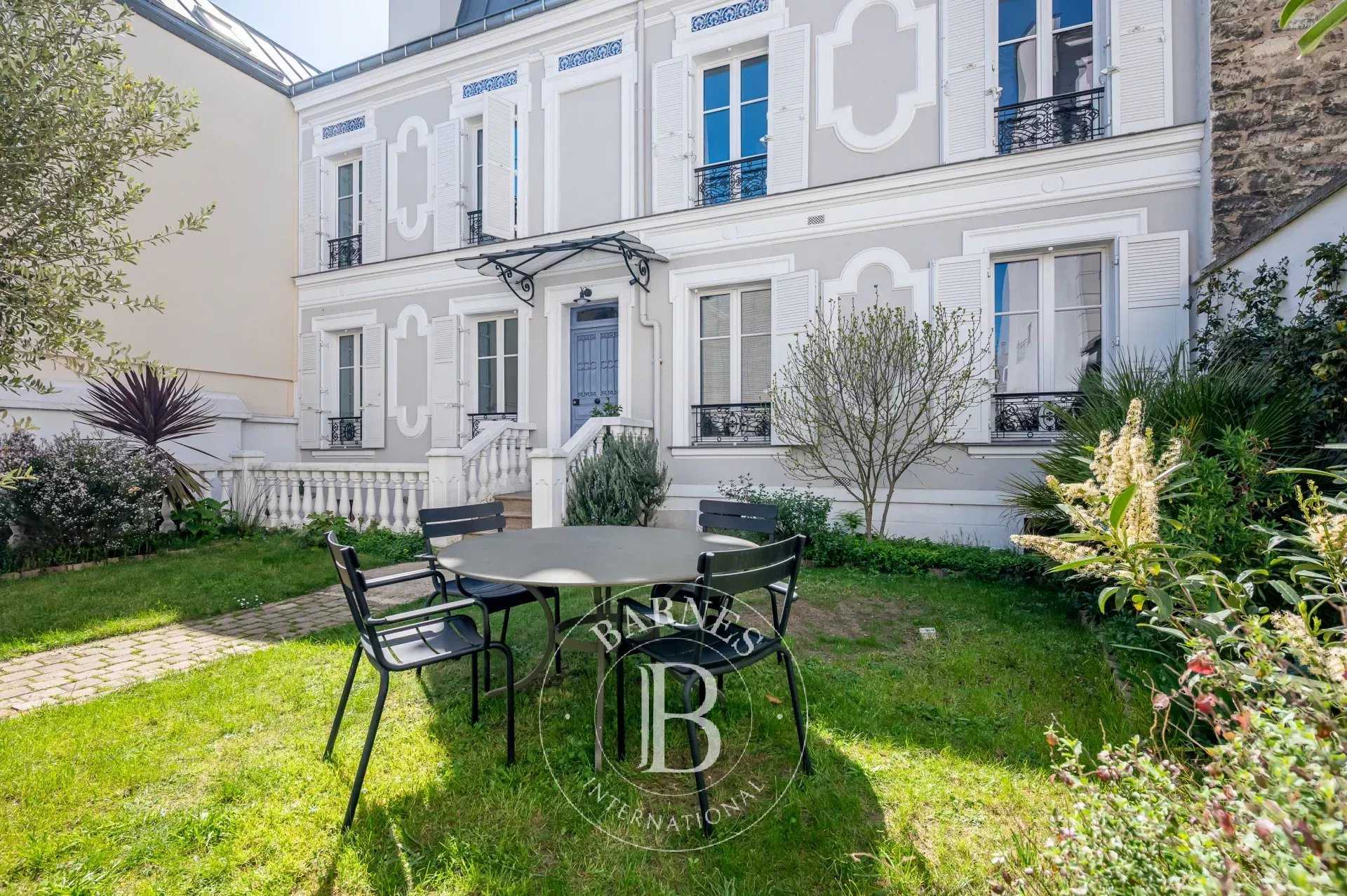 Asnières-sur-Seine  - Maison 8 Pièces 6 Chambres