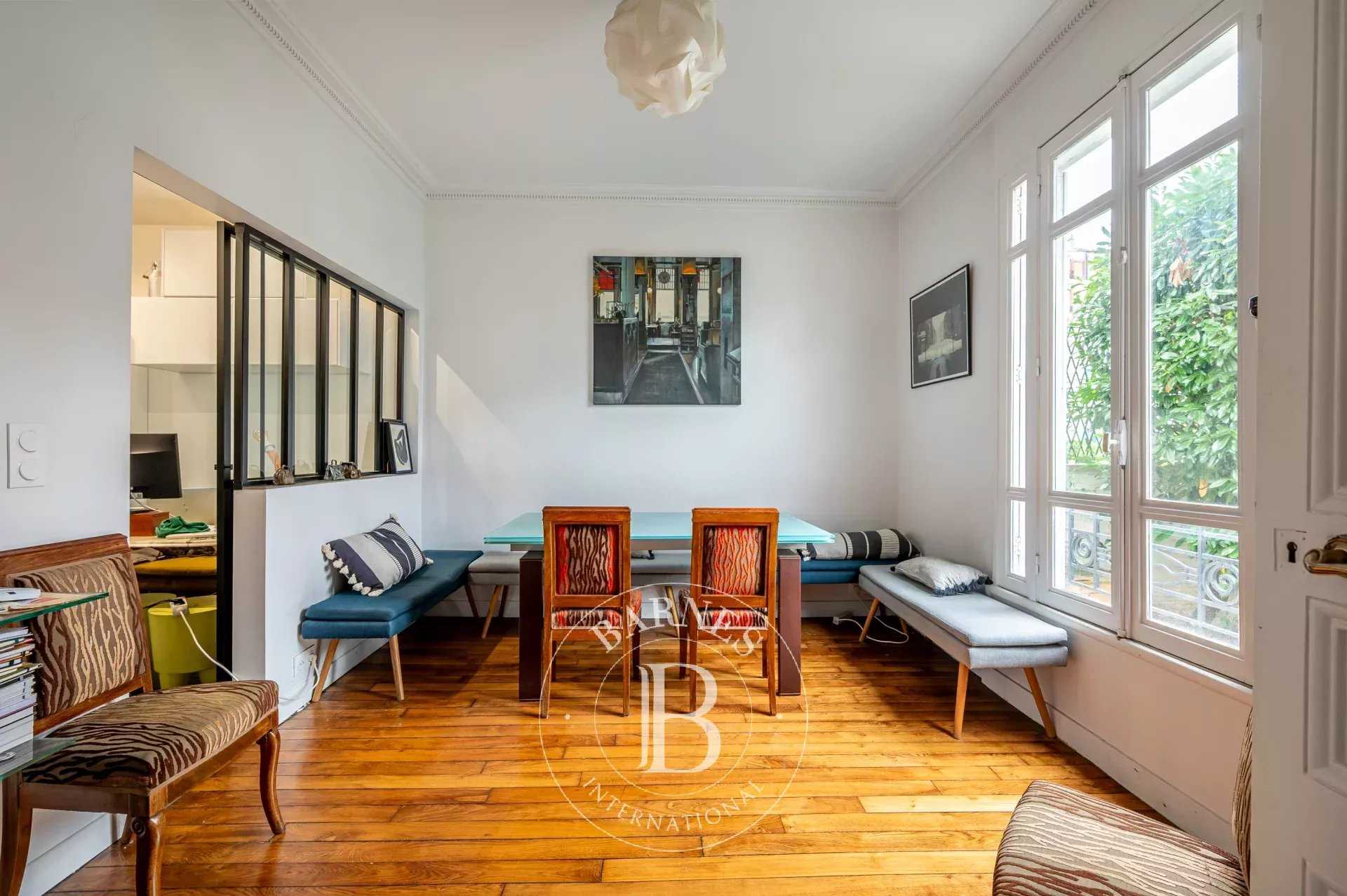 Courbevoie  - Casa 10 Cuartos 5 Habitaciones