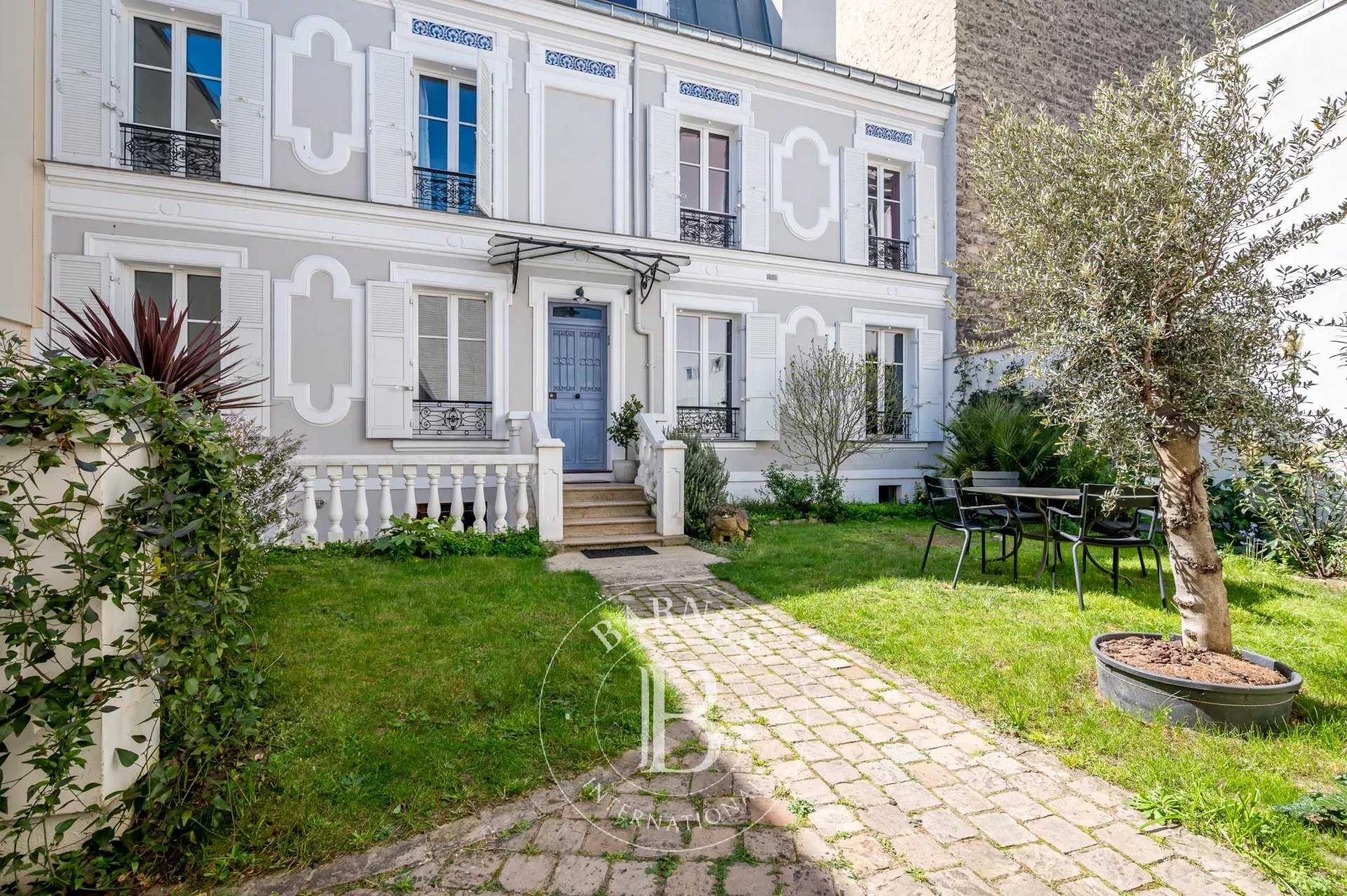 Asnières-sur-Seine  - Maison 8 Pièces 6 Chambres