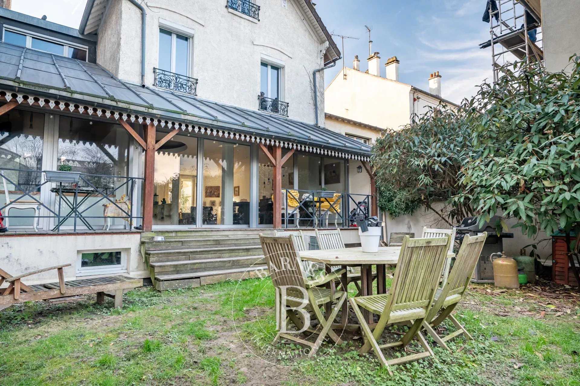 La Garenne-Colombes  - House 4 Bedrooms