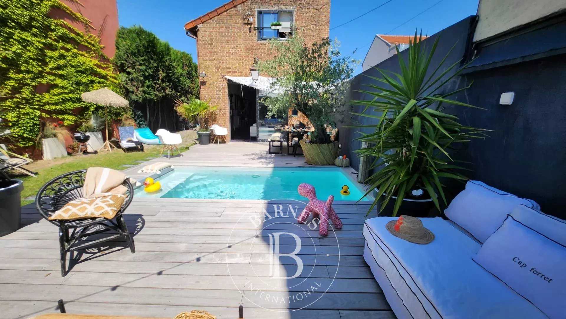 Colombes  - House 6 Bedrooms