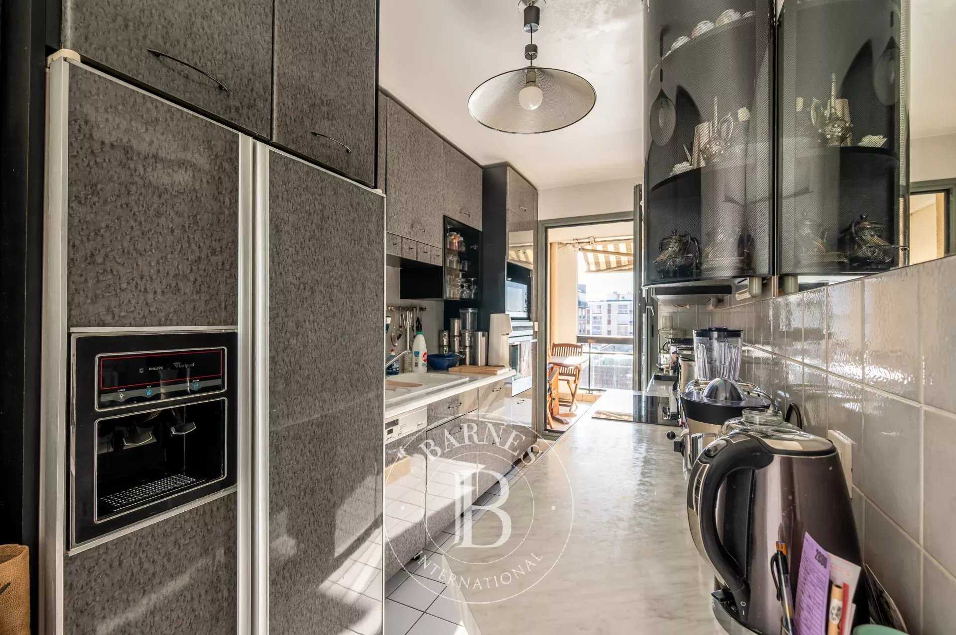 Asnières-sur-Seine  - Apartment 2 Bedrooms