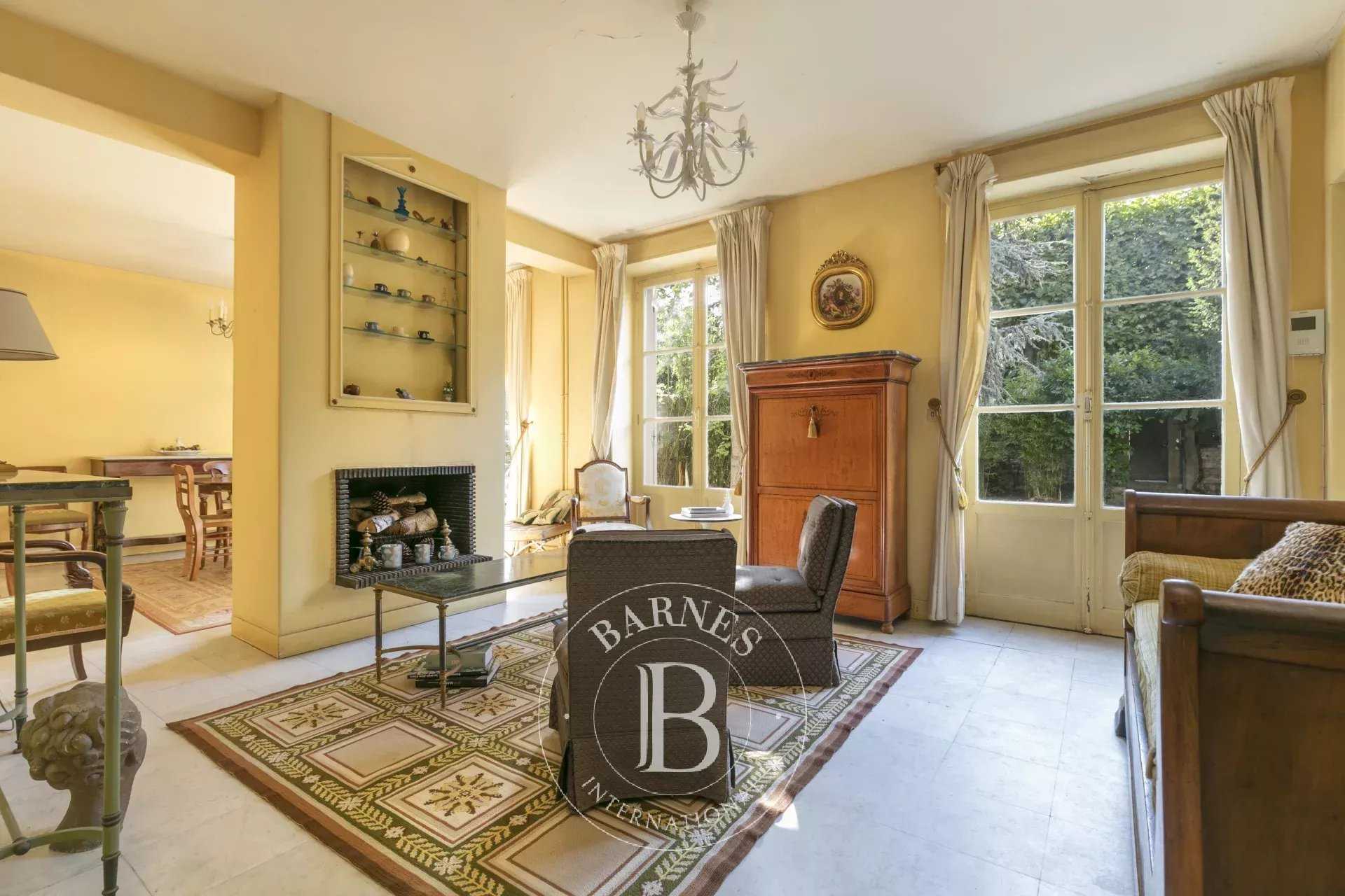 La Garenne-Colombes  - House 4 Bedrooms