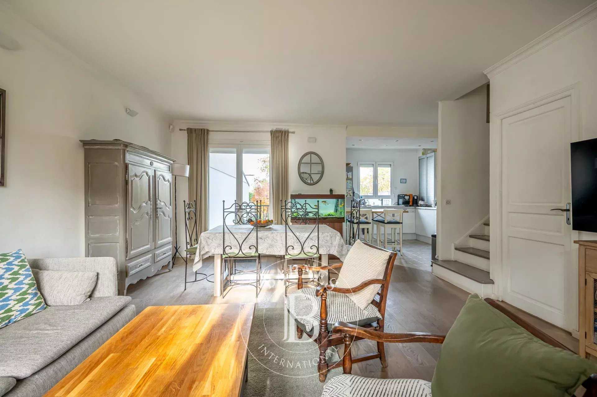 Colombes  - House 4 Bedrooms