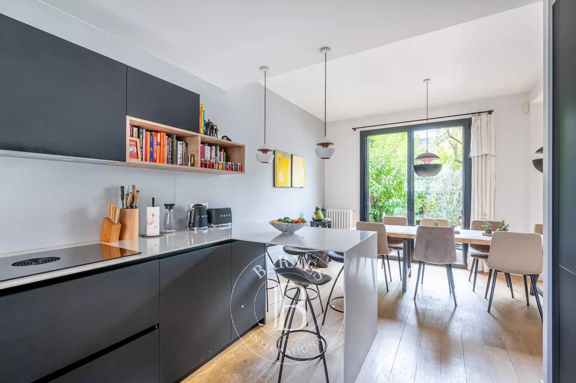 Asnières-sur-Seine  - House 4 Bedrooms