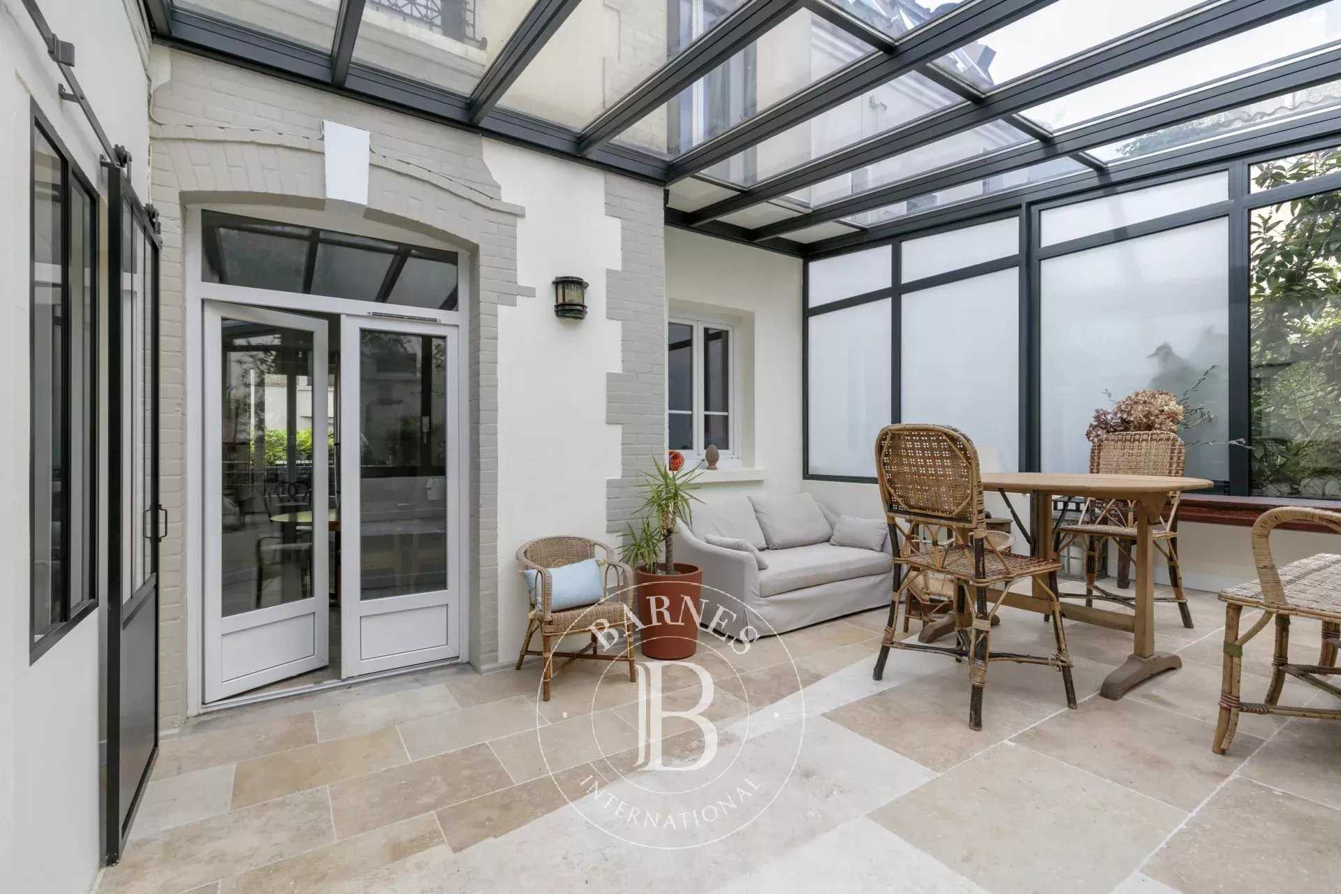 La Garenne-Colombes  - House 5 Bedrooms