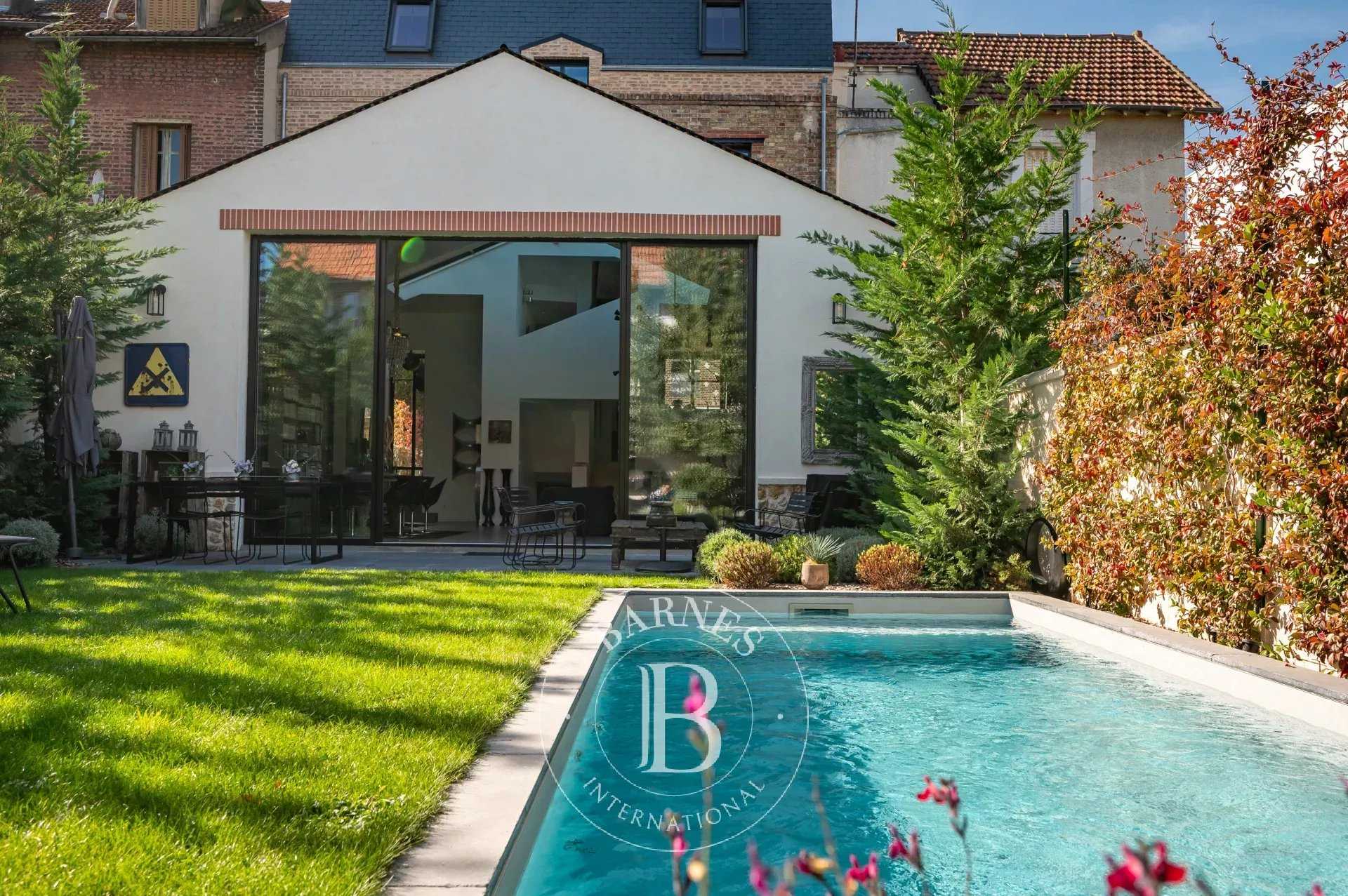 Colombes  - House 4 Bedrooms