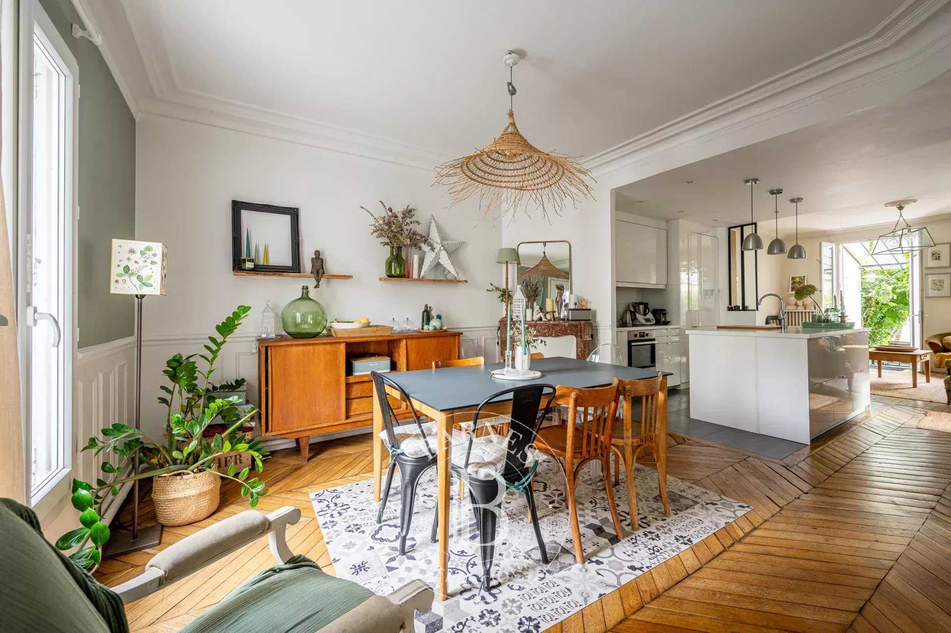 Asnières-sur-Seine  - House 6 Bedrooms