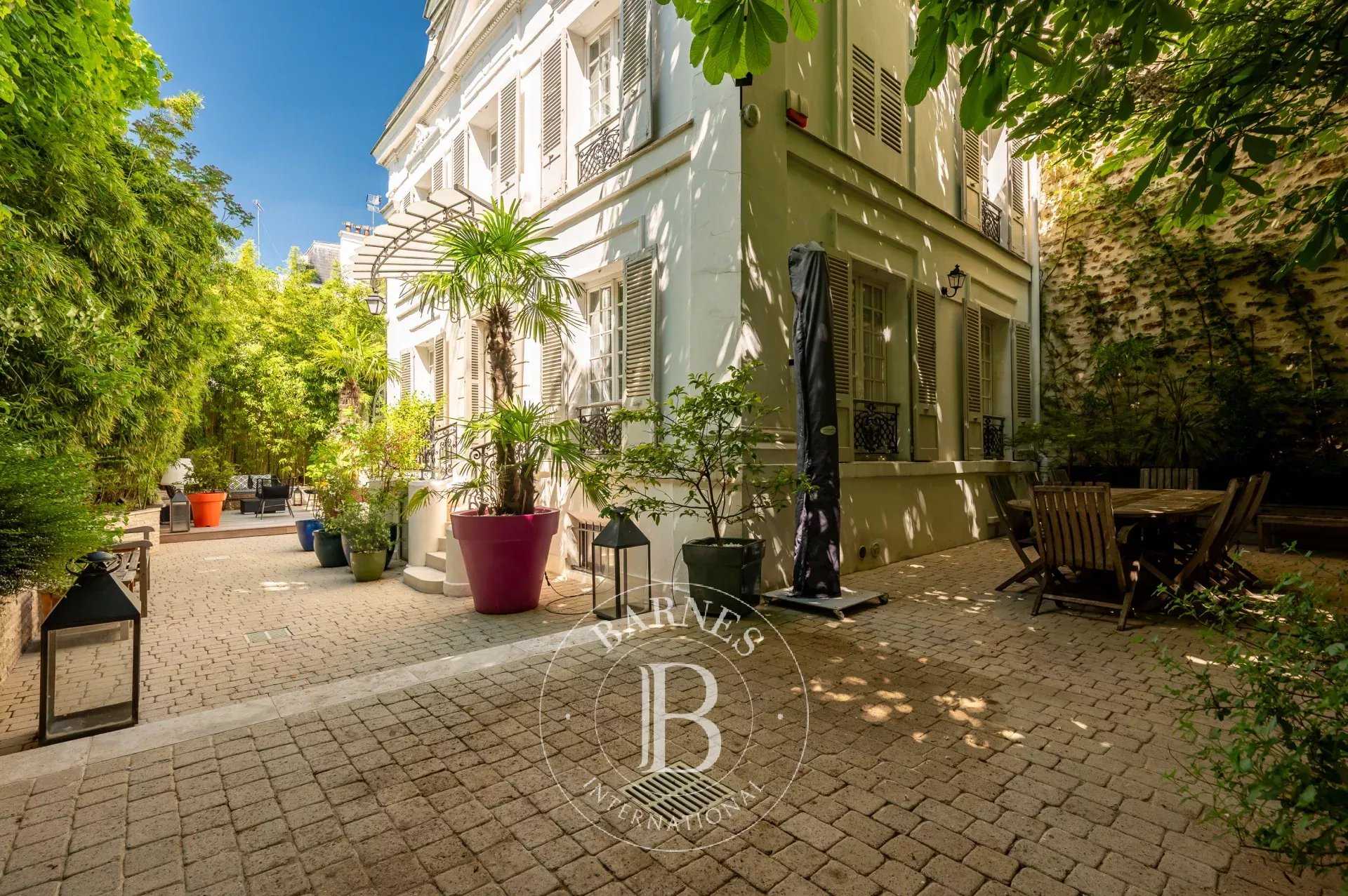 Asnières-sur-Seine  - Maison 8 Pièces 4 Chambres