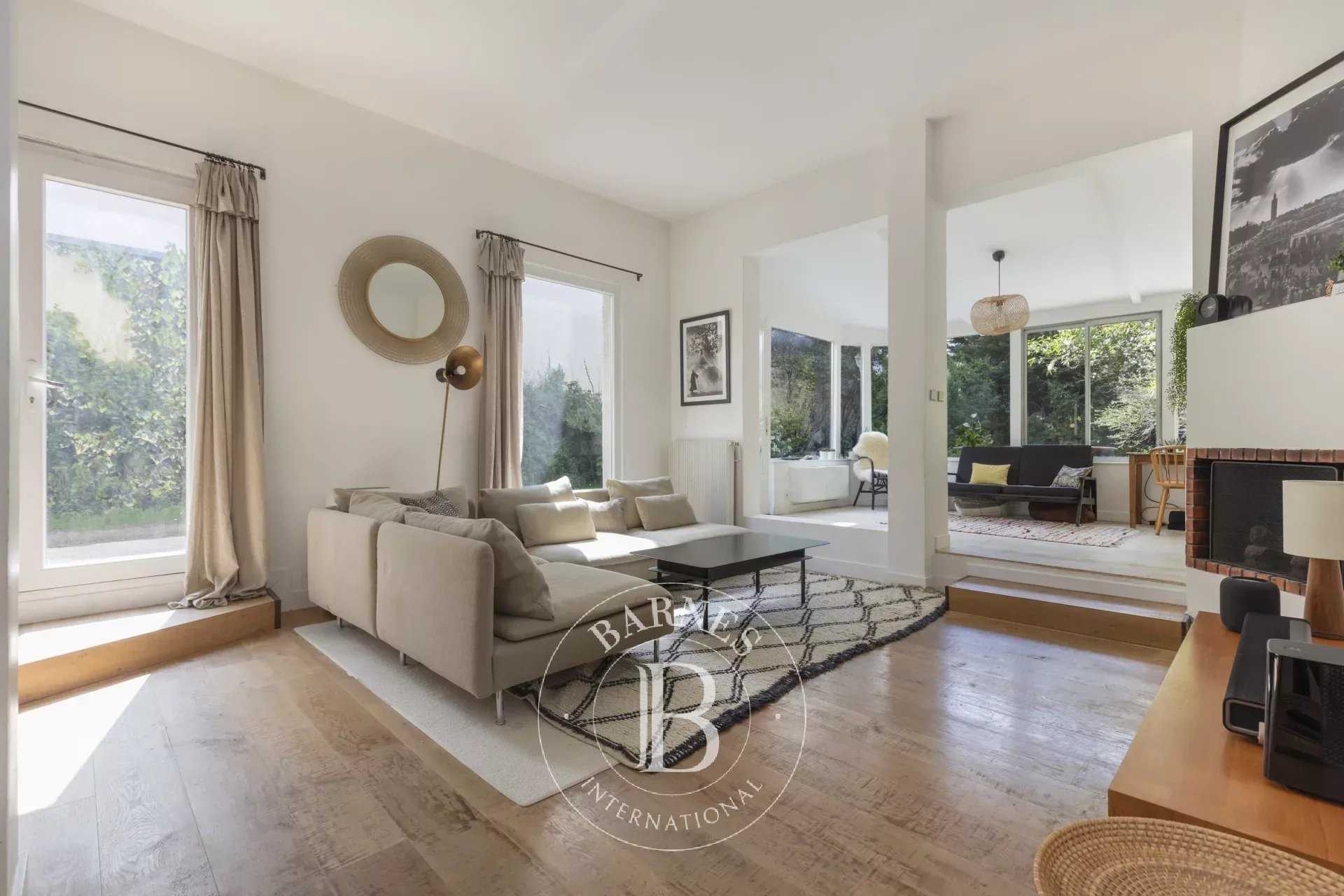 Bois-Colombes  - House 3 Bedrooms