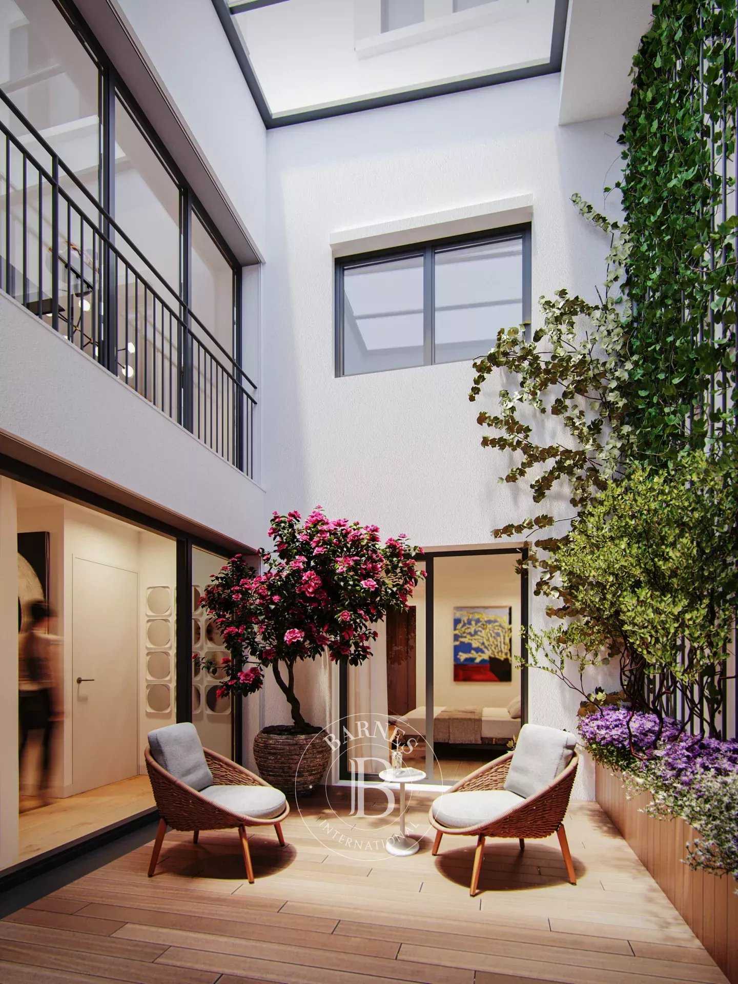 Suresnes  - Maison 6 Pièces 4 Chambres