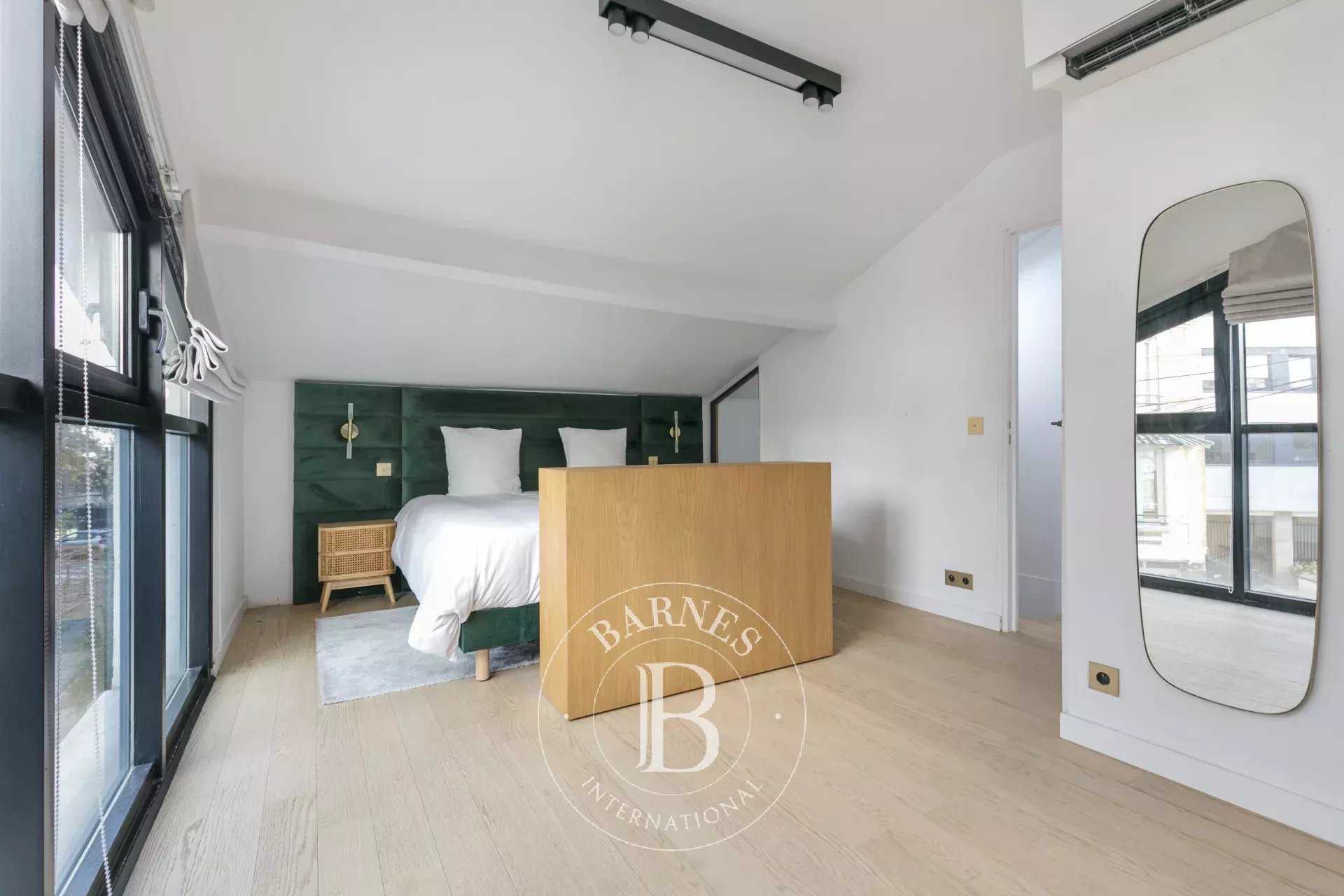 Courbevoie  - House 3 Bedrooms