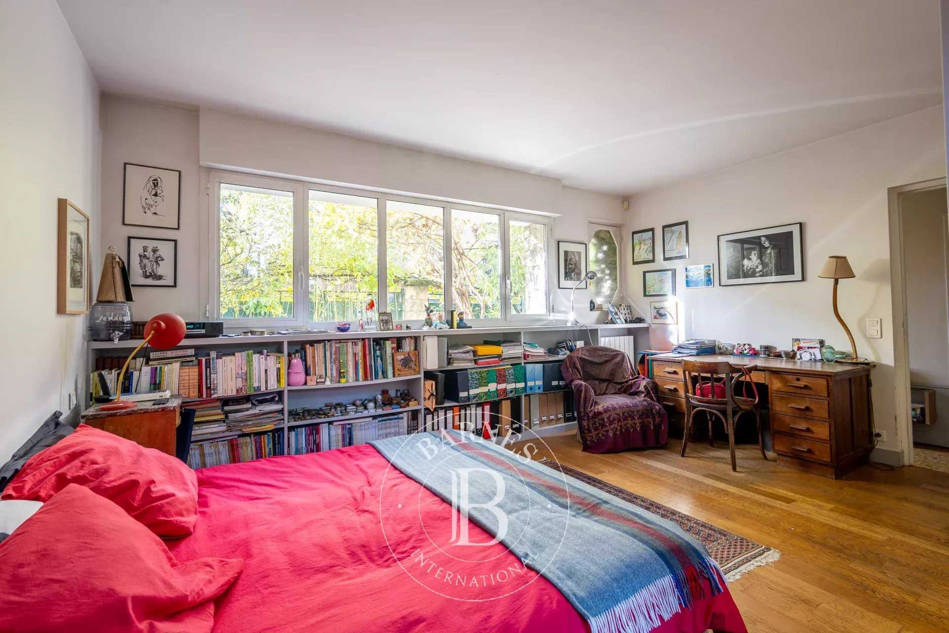 Bois-Colombes  - House 4 Bedrooms