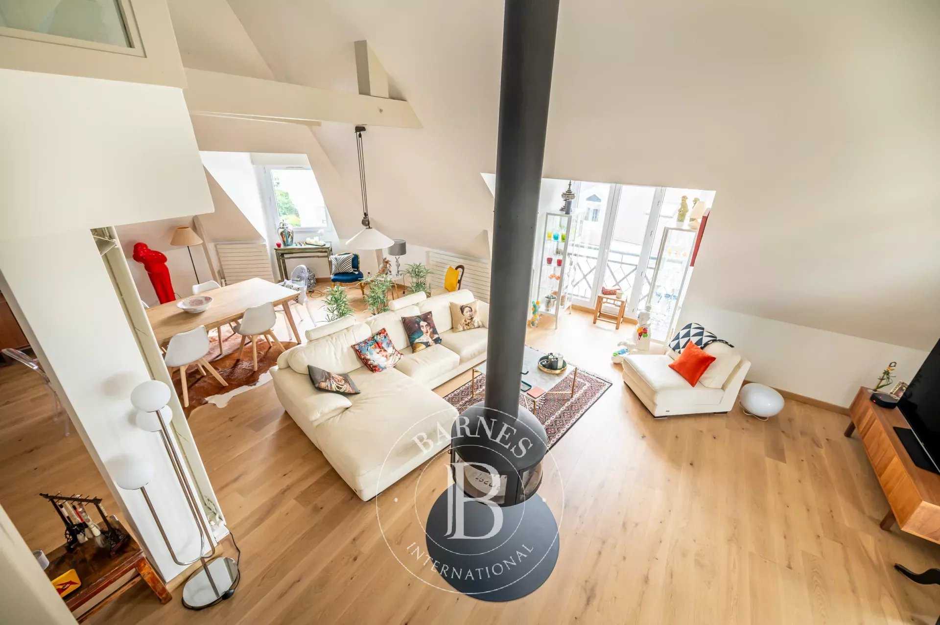 Rueil-Malmaison  - Appartement 5 Pièces 3 Chambres