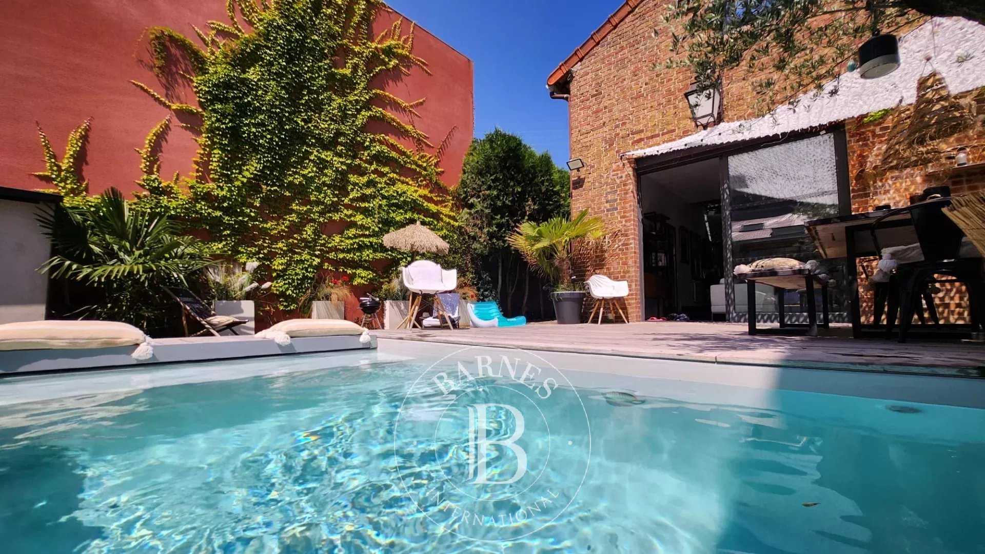 Colombes  - House 6 Bedrooms