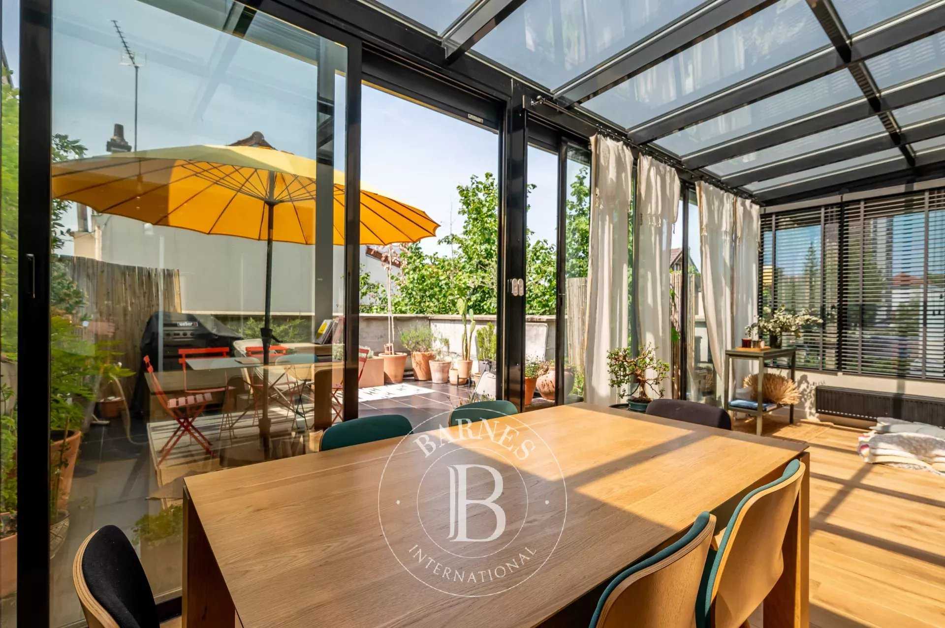 Appartement Bois-Colombes  -  ref 85992133 (picture 1)