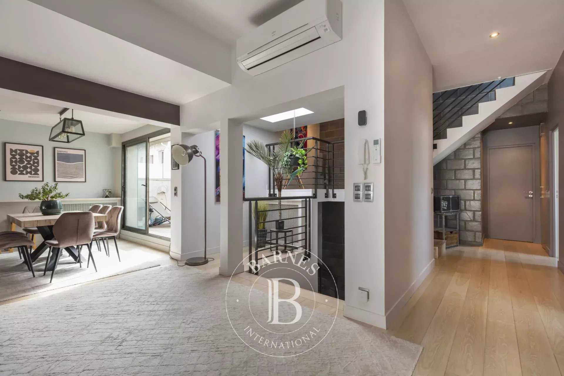 Colombes  - Appartement 6 Pi&egrave;ces 4 Chambres