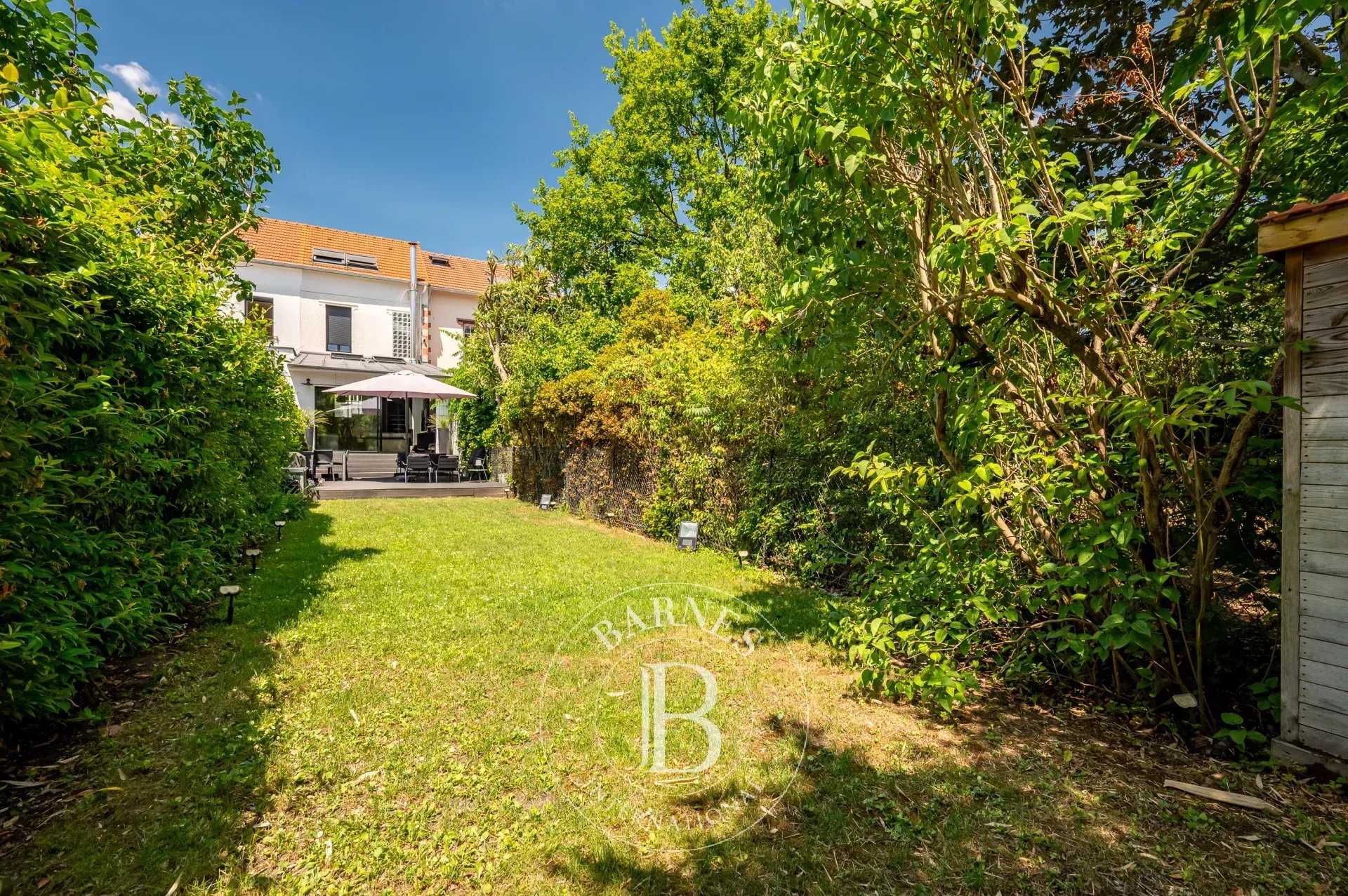 Maison Colombes  -  ref 87168396 (picture 1)