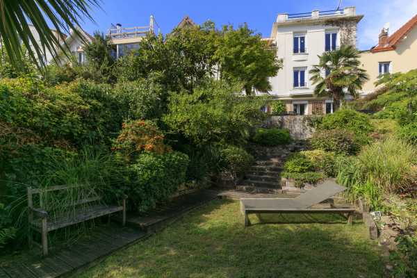House Suresnes  -  ref 4239667 (picture 1)