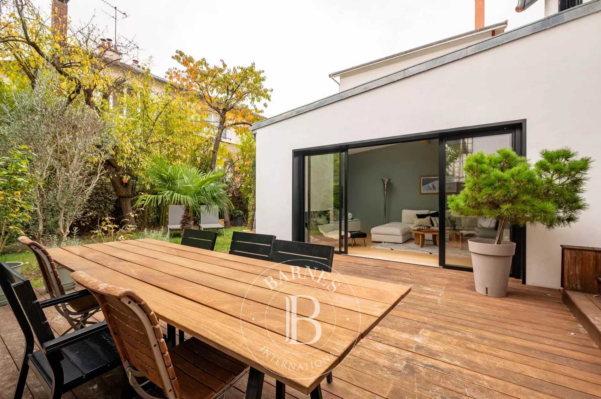 Maison Asnières-sur-Seine  -  ref 86403566 (picture 1)