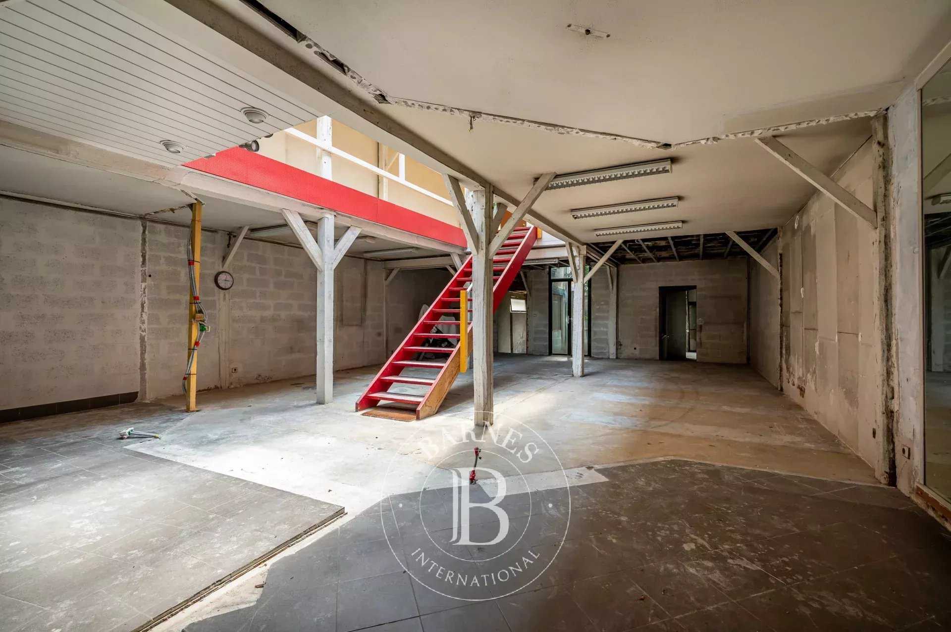 Casa Asnières-sur-Seine  -  ref 86104280 (picture 1)