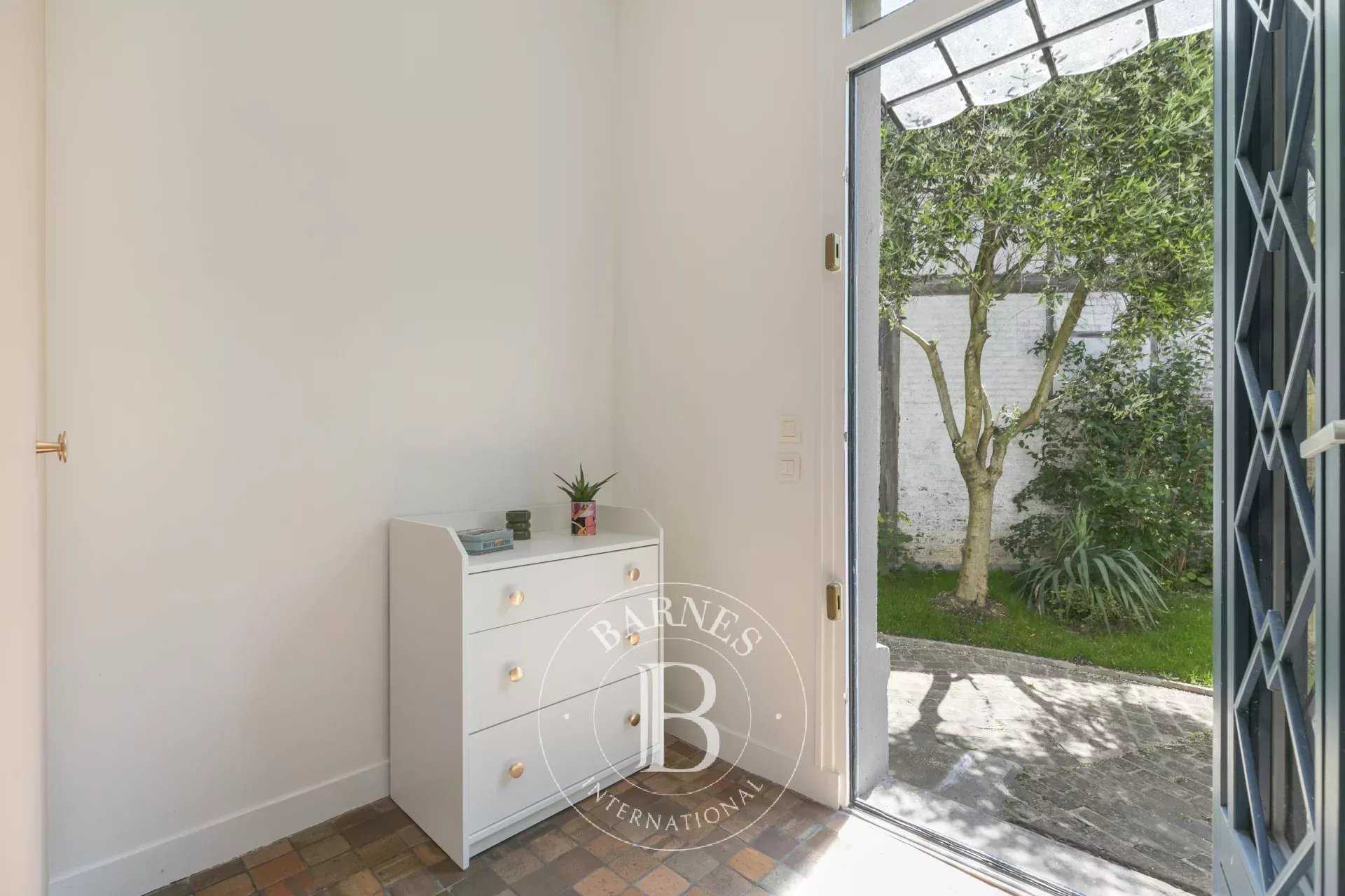 House Courbevoie  -  ref 87035031 (picture 3)
