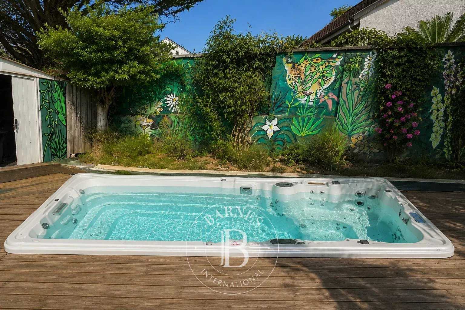 Casa Suresnes  -  ref 86275126 (picture 1)