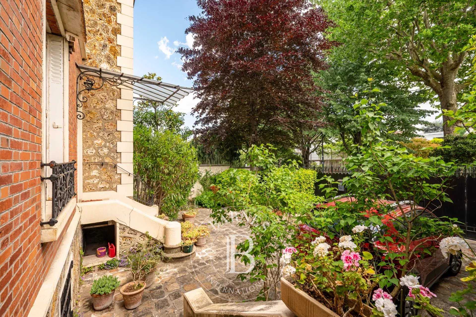 Maison Asnières-sur-Seine  -  ref 85927995 (picture 2)