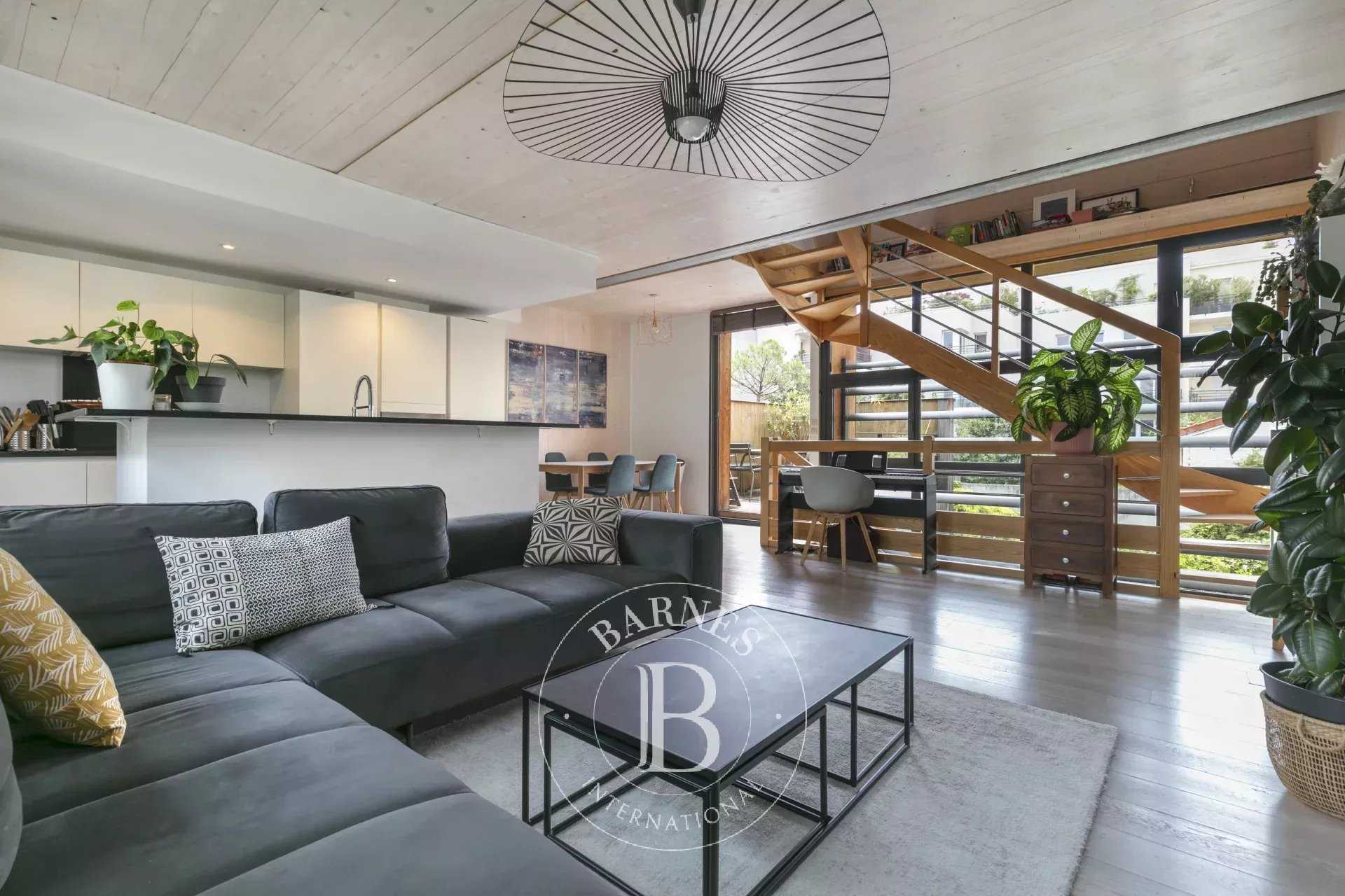 Casa Suresnes  -  ref 85982551 (picture 1)