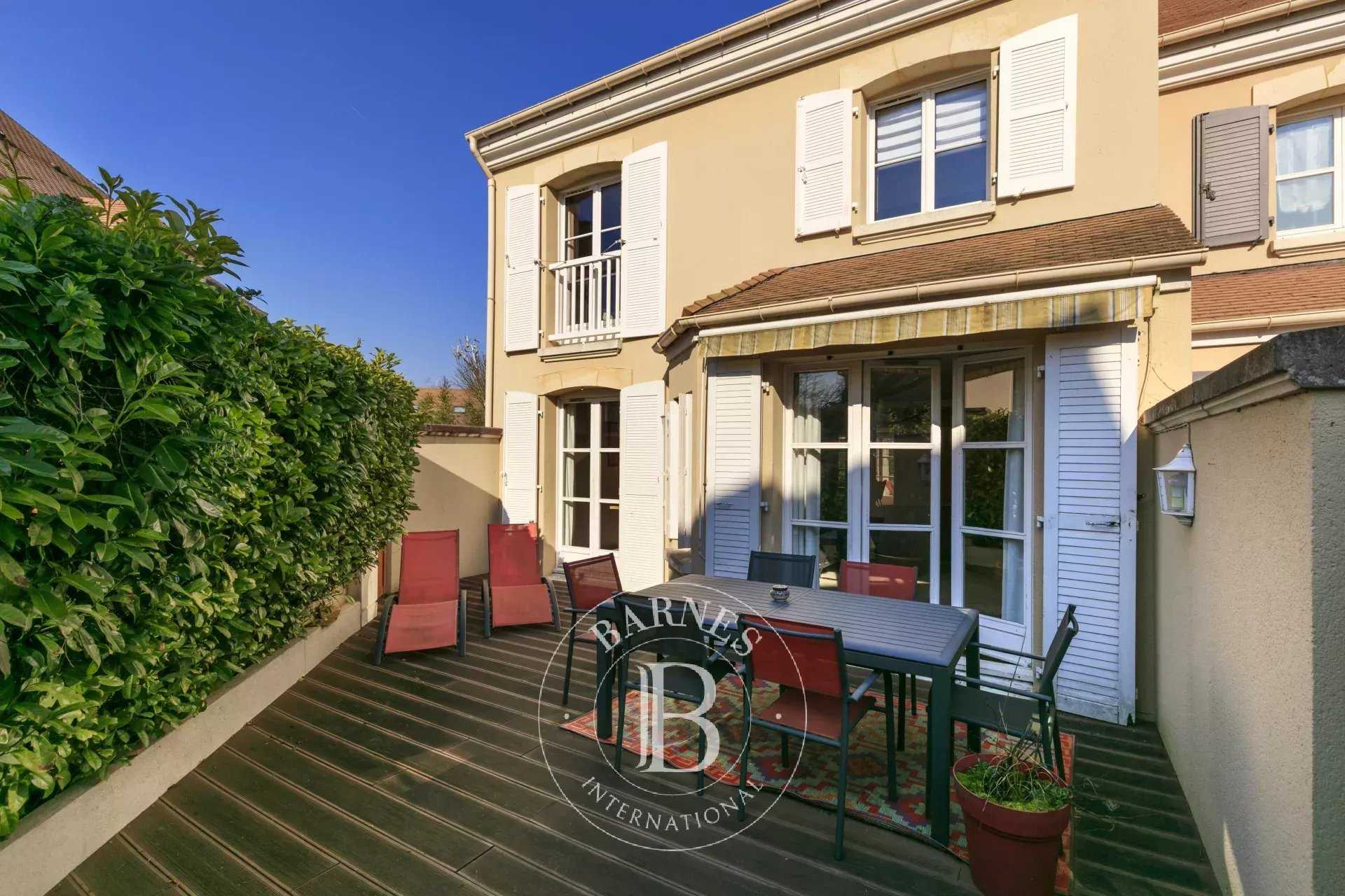 Maison Rueil-Malmaison  -  ref 85662845 (picture 1)