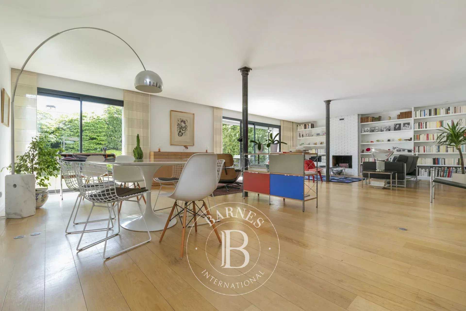 Casa Suresnes  -  ref 86375113 (picture 1)