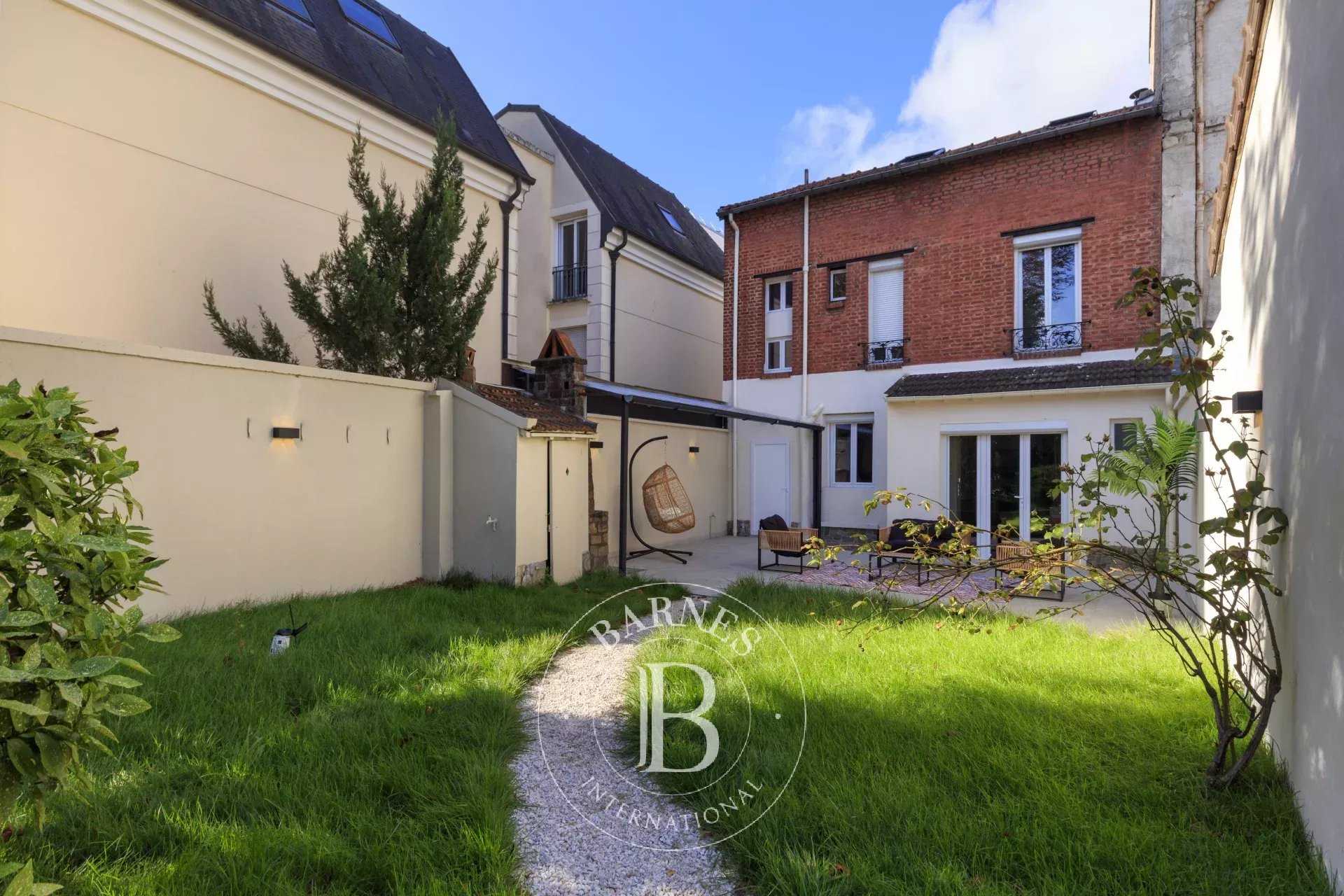 Casa Courbevoie  -  ref 86219608 (picture 2)