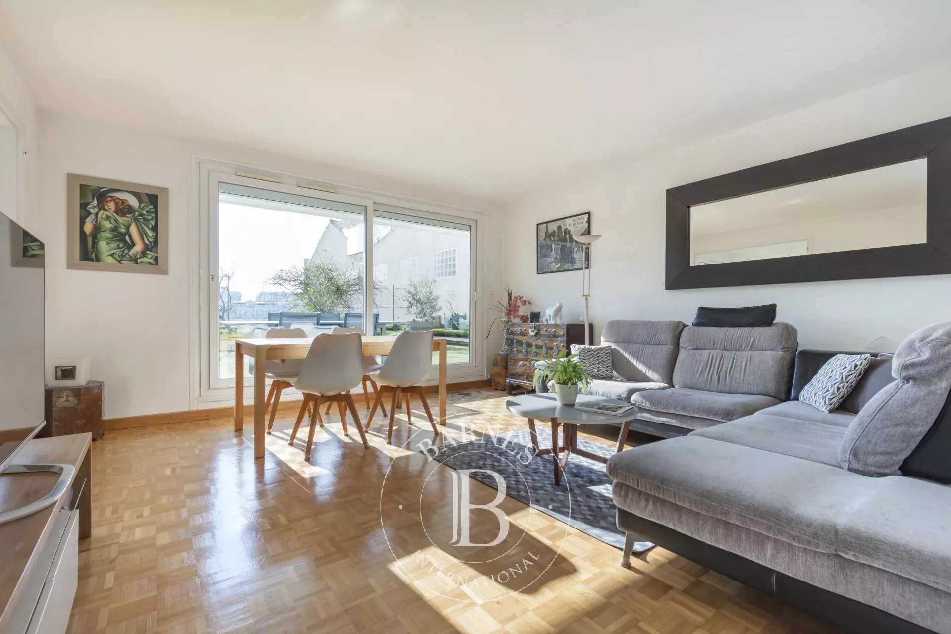 Apartment Courbevoie  -  ref 85646233 (picture 3)