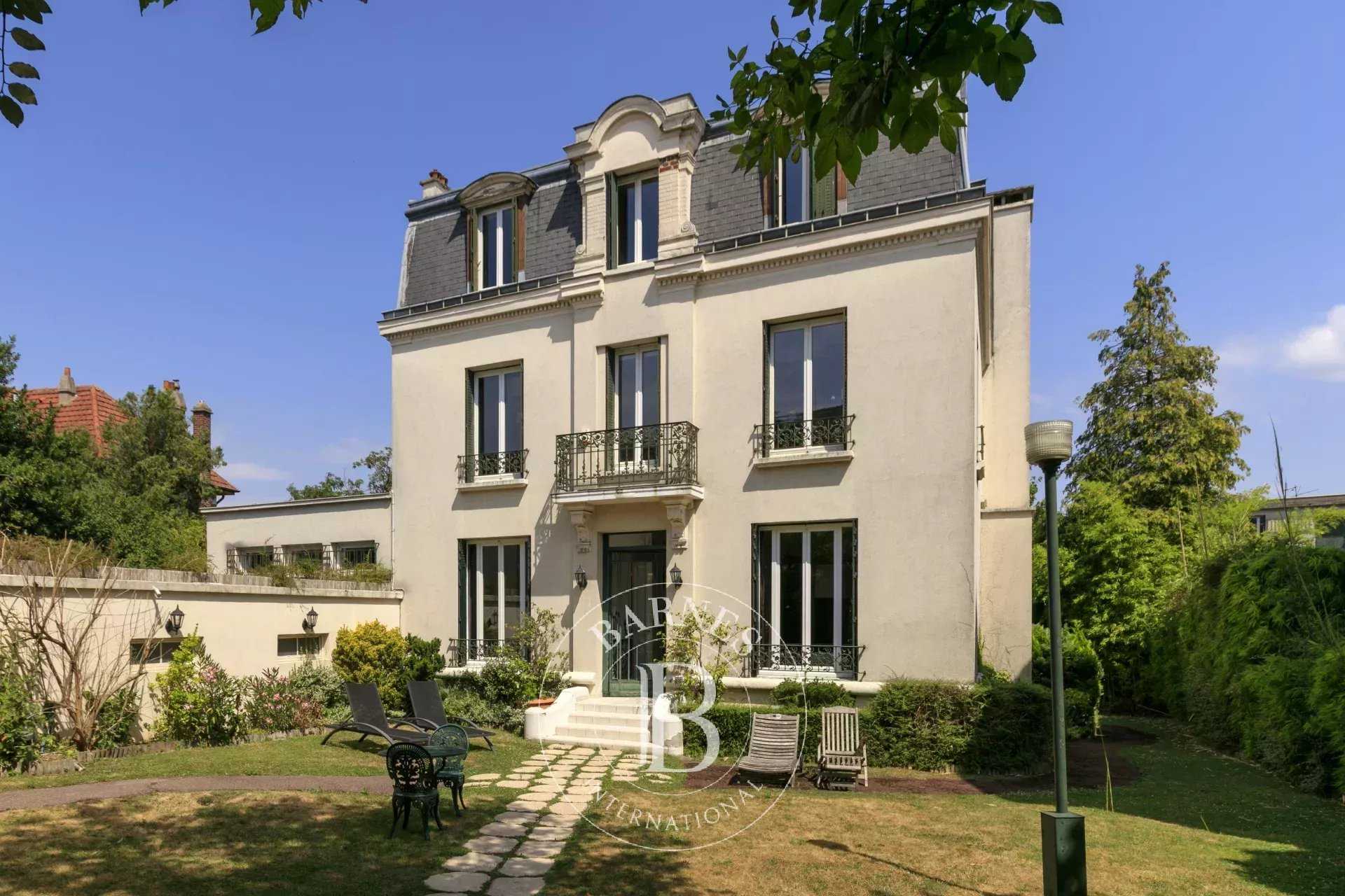 Mansion Suresnes  -  ref 86042031 (picture 2)