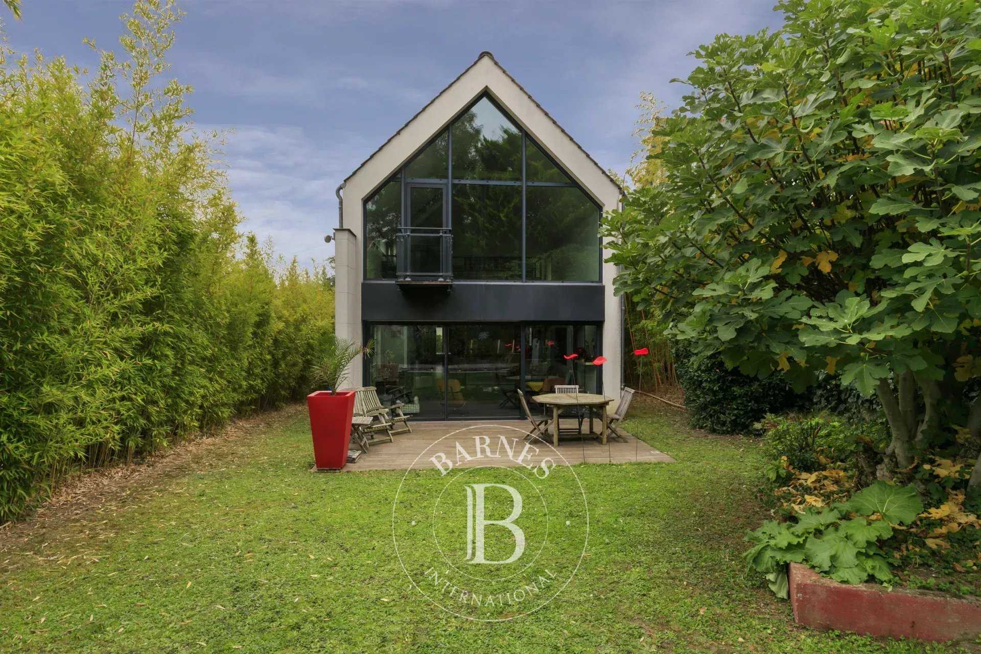 Casa Rueil-Malmaison  -  ref 86275126 (picture 1)