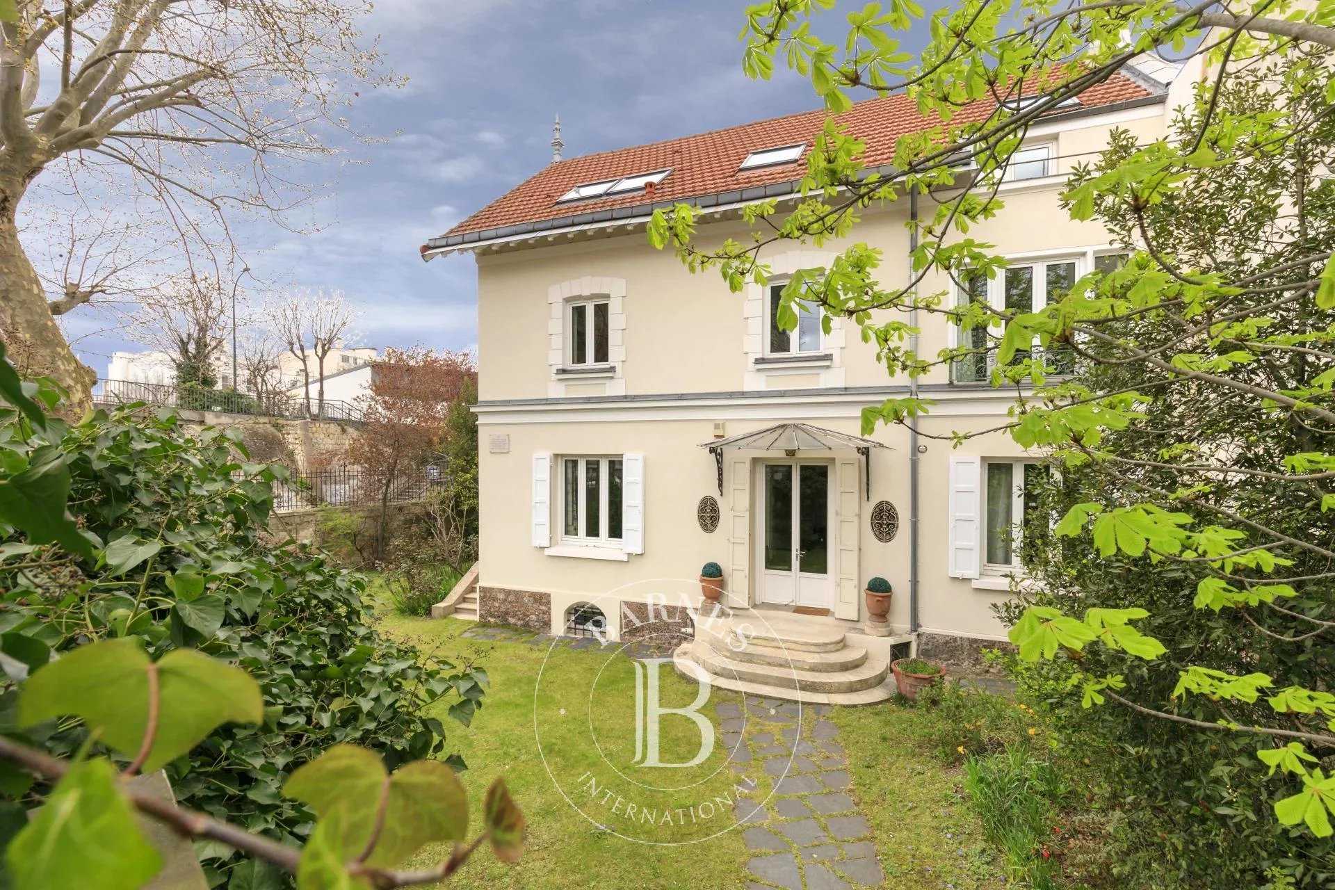 Maison Asnières-sur-Seine  -  ref 82277622 (picture 1)